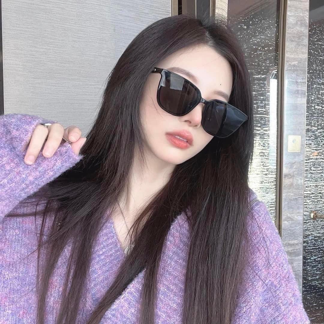 Gentle Monster Lilit 01 Black 착용 스타일