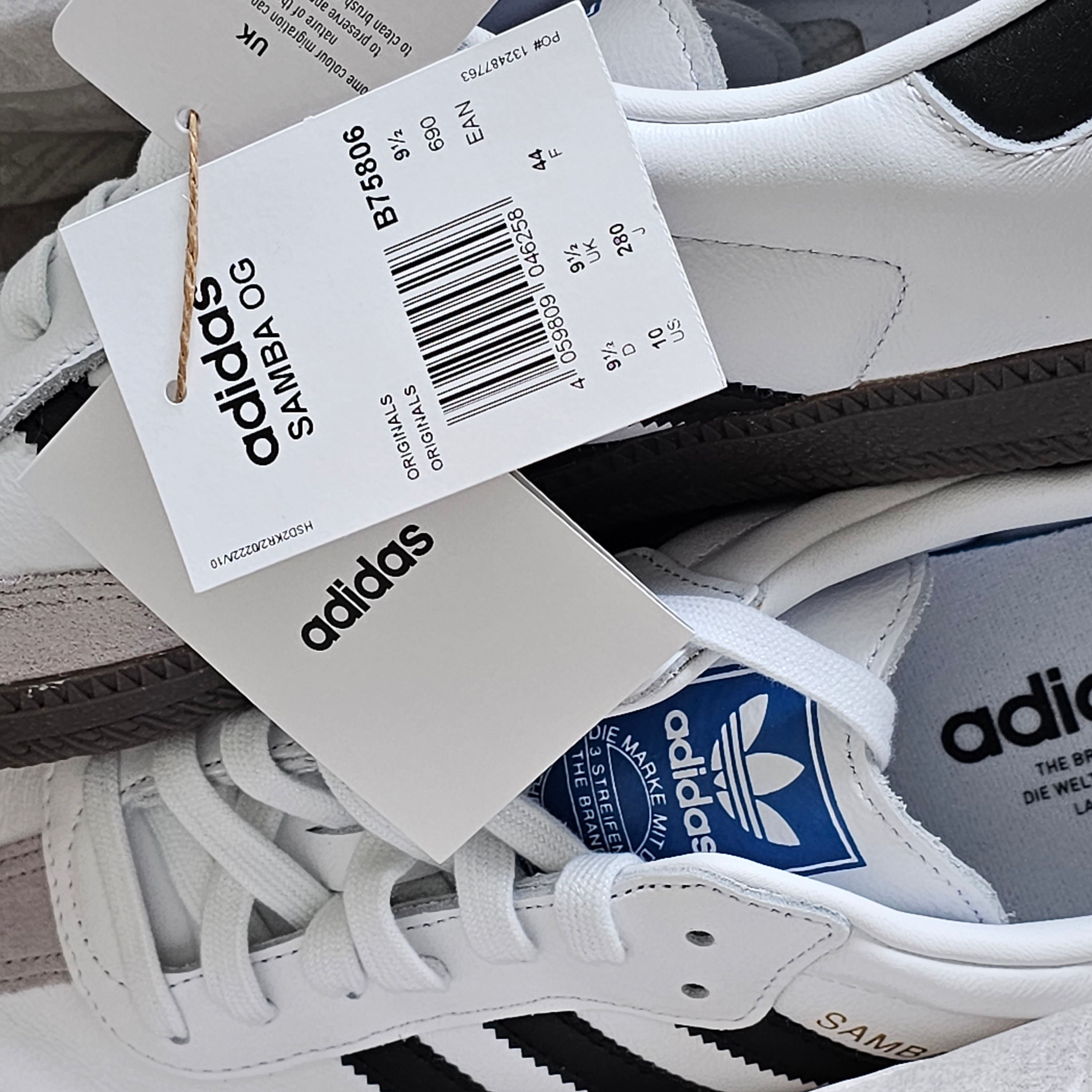 Adidas Samba OG Cloud White 착용 스타일