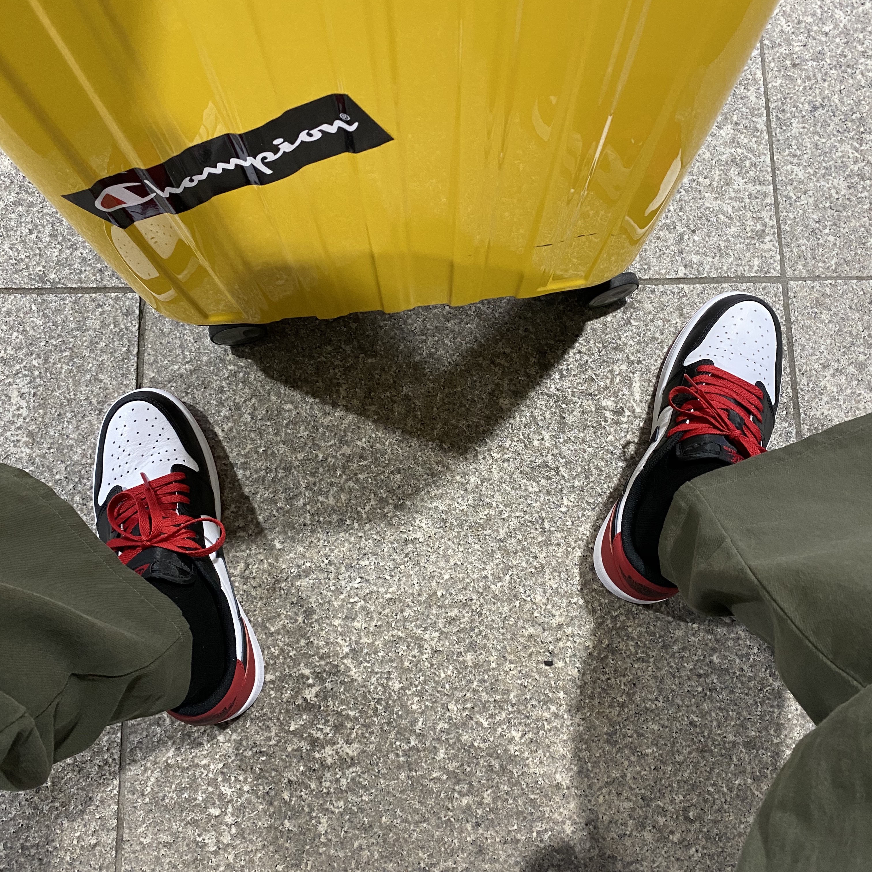 Jordan 1 Retro Low OG Black Toe 착용 스타일
