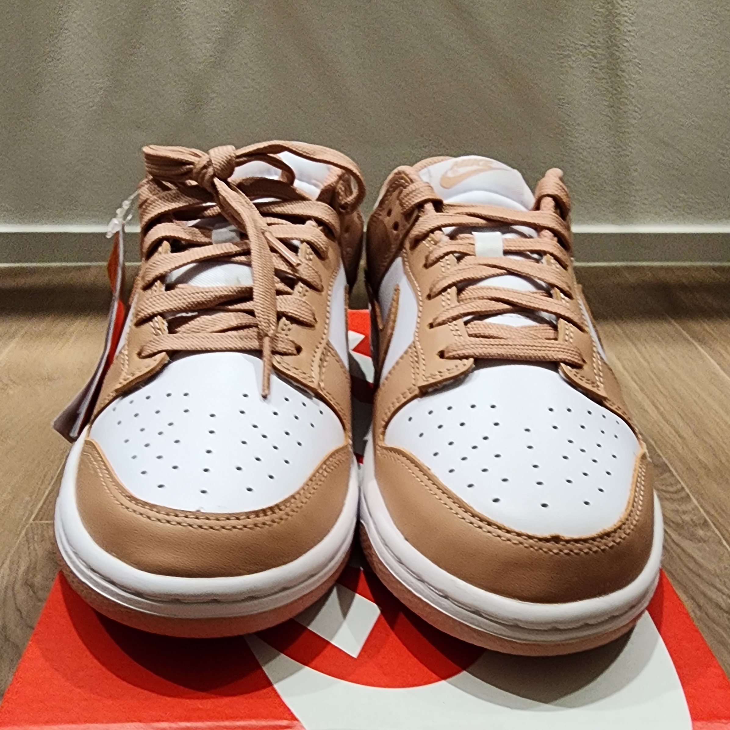 (W) Nike Dunk Low Rose Whisper 착용 스타일 - 1
