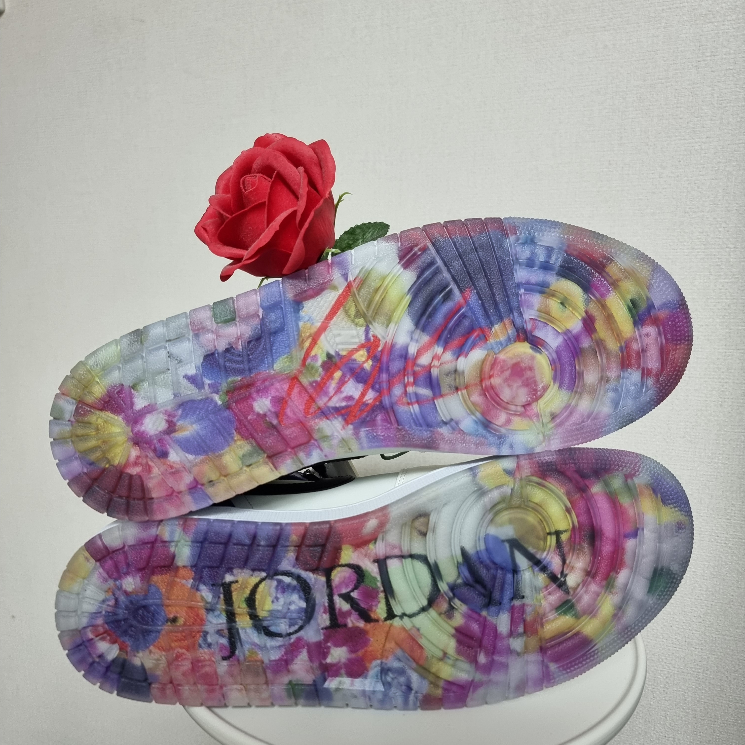 Jordan 1 Mid SE Floral 착용 스타일 - 1
