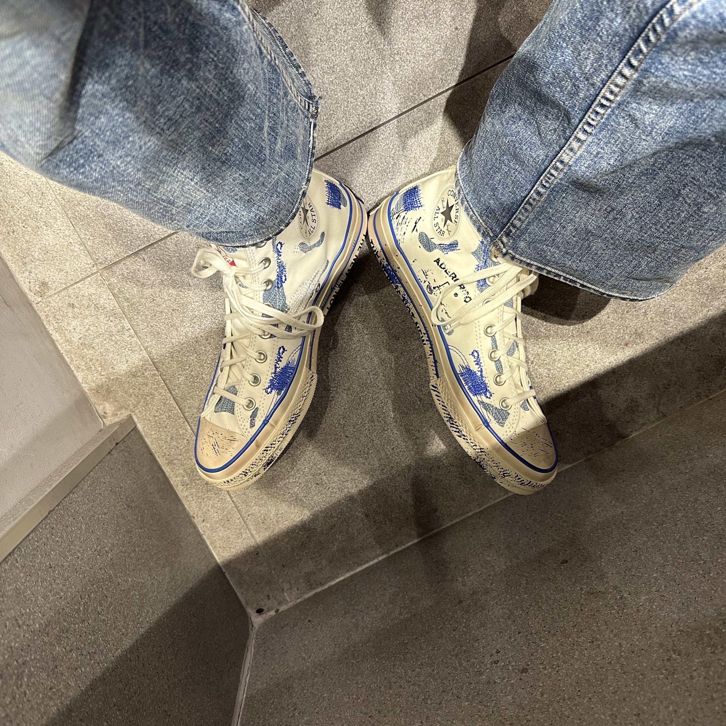 Converse x Ader Error Chuck 70 High White 착용 스타일 - 2