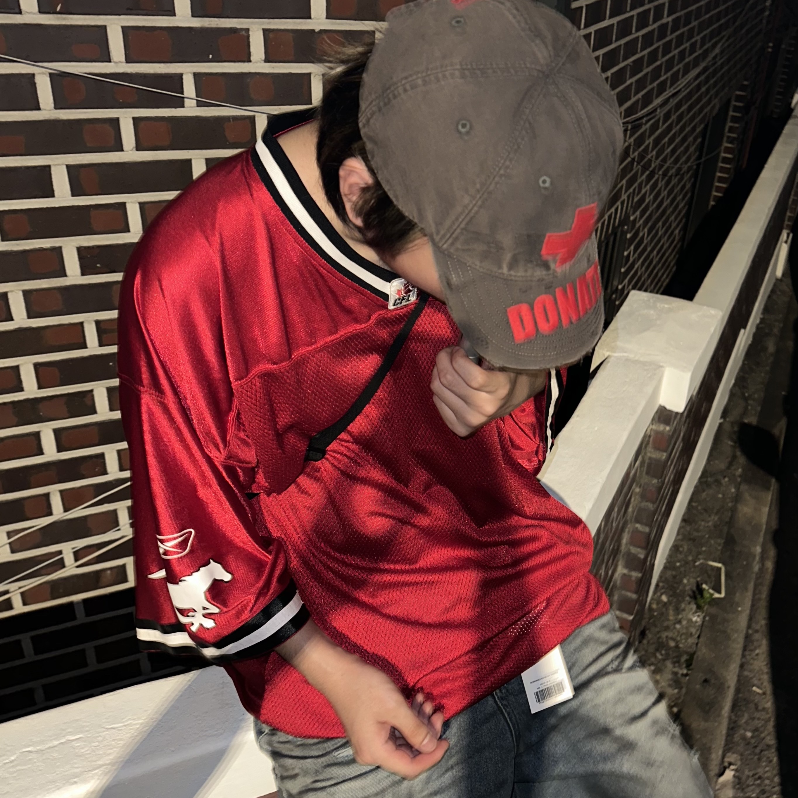 Project G/R Reworked Bermuda Shorts Blue, Project G/R Red Cross Donate Cap Washed Brown 착용 스타일 - 4