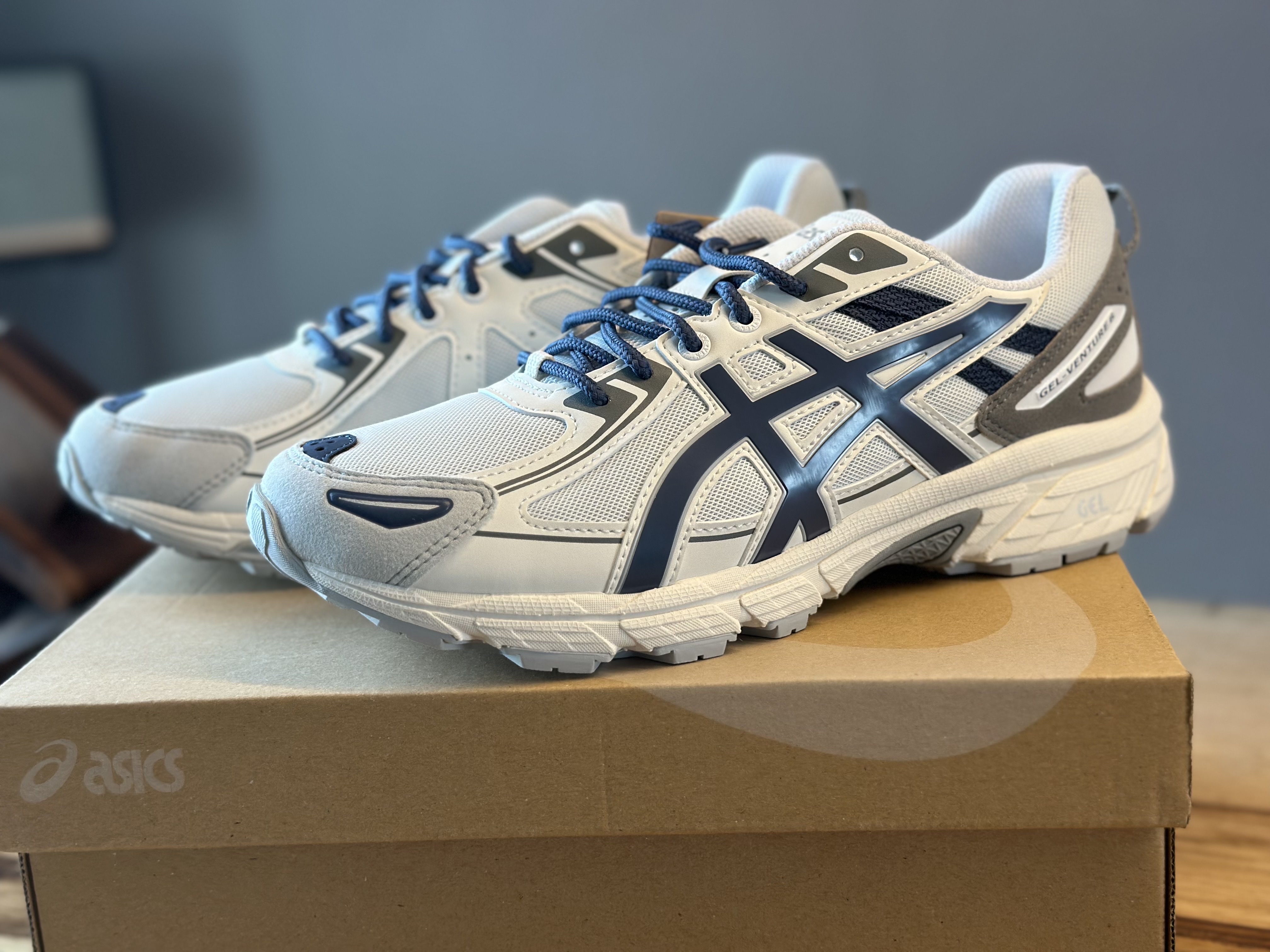 Asics Gel-Venture 6 Bering Sea 착용 스타일 - 2