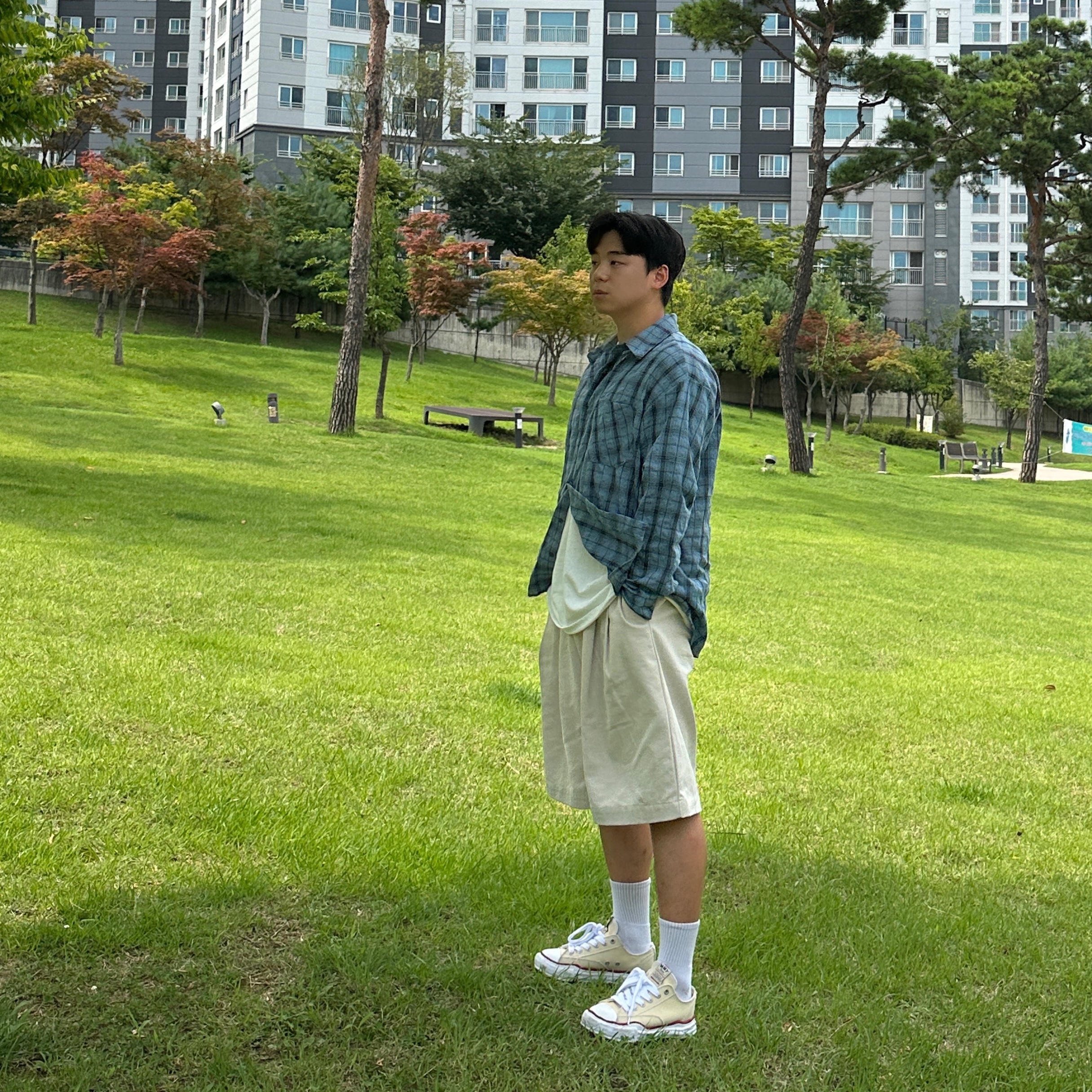 Maison Mihara Yasuhiro Peterson OG Sole Canvas Low-top Sneakers Natural 착용 스타일 - 4