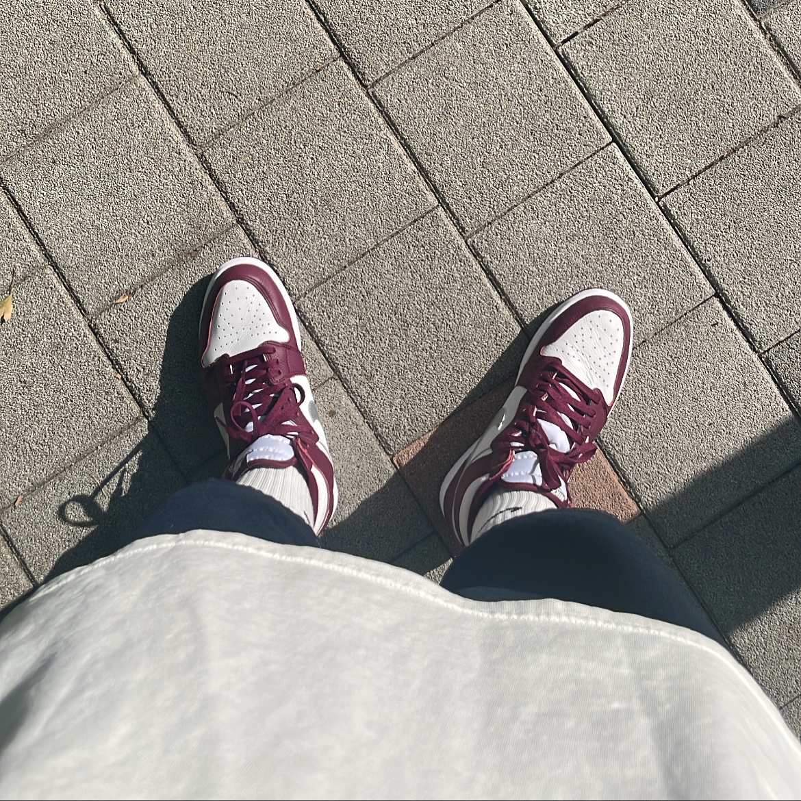 Jordan 1 Retro High OG Bordeaux 착용 스타일
