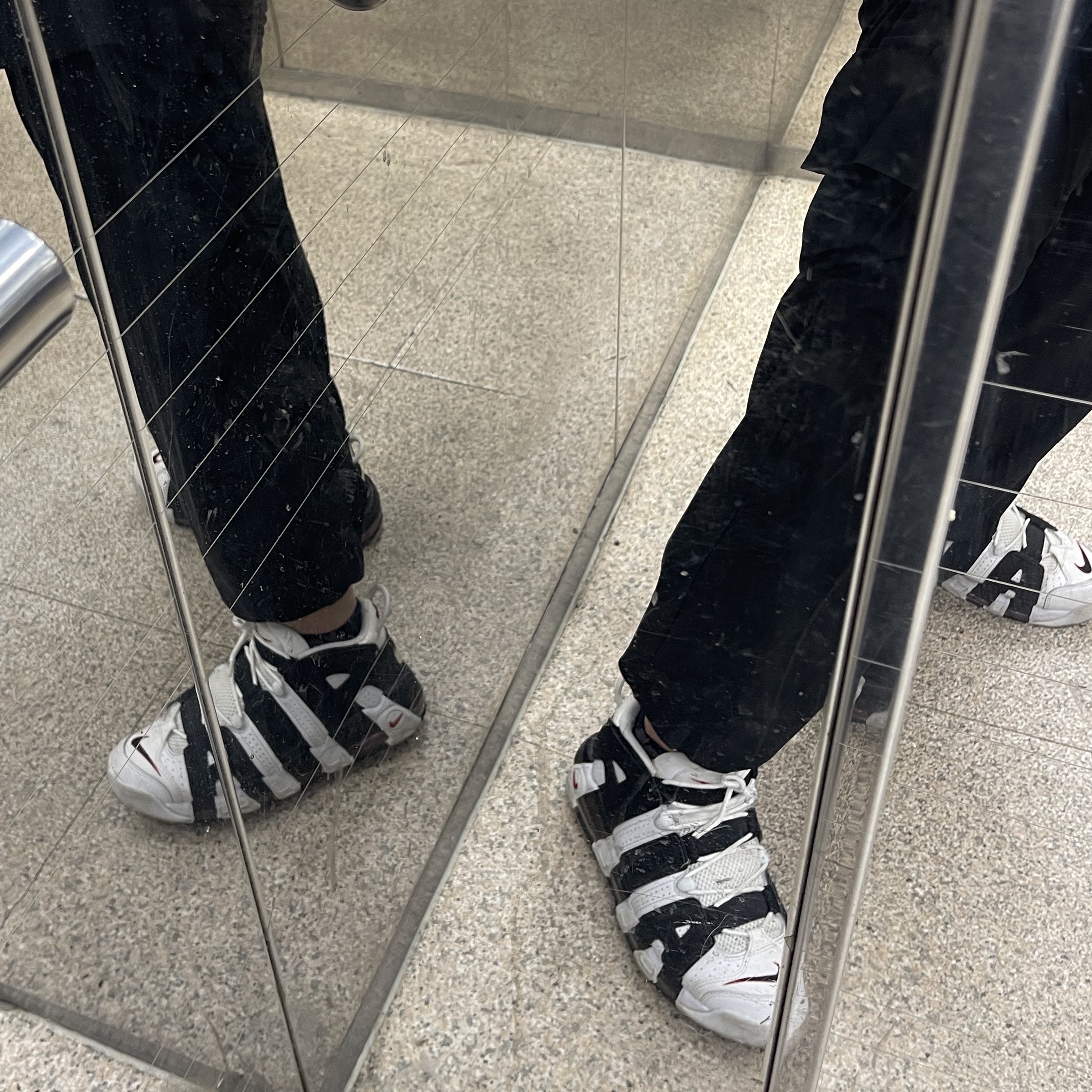 Nike Air More Uptempo Scottie Pippen 착용 스타일