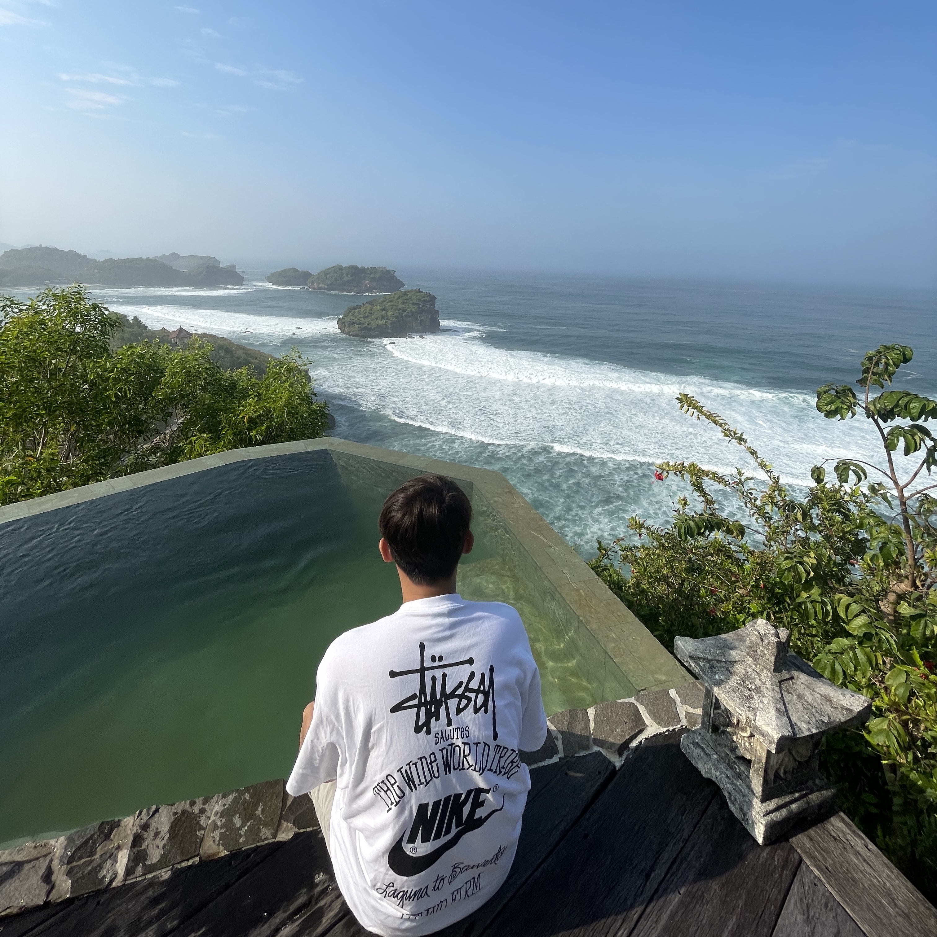 Nike x Stussy T-Shirt White (DV1774-100) 착용 스타일