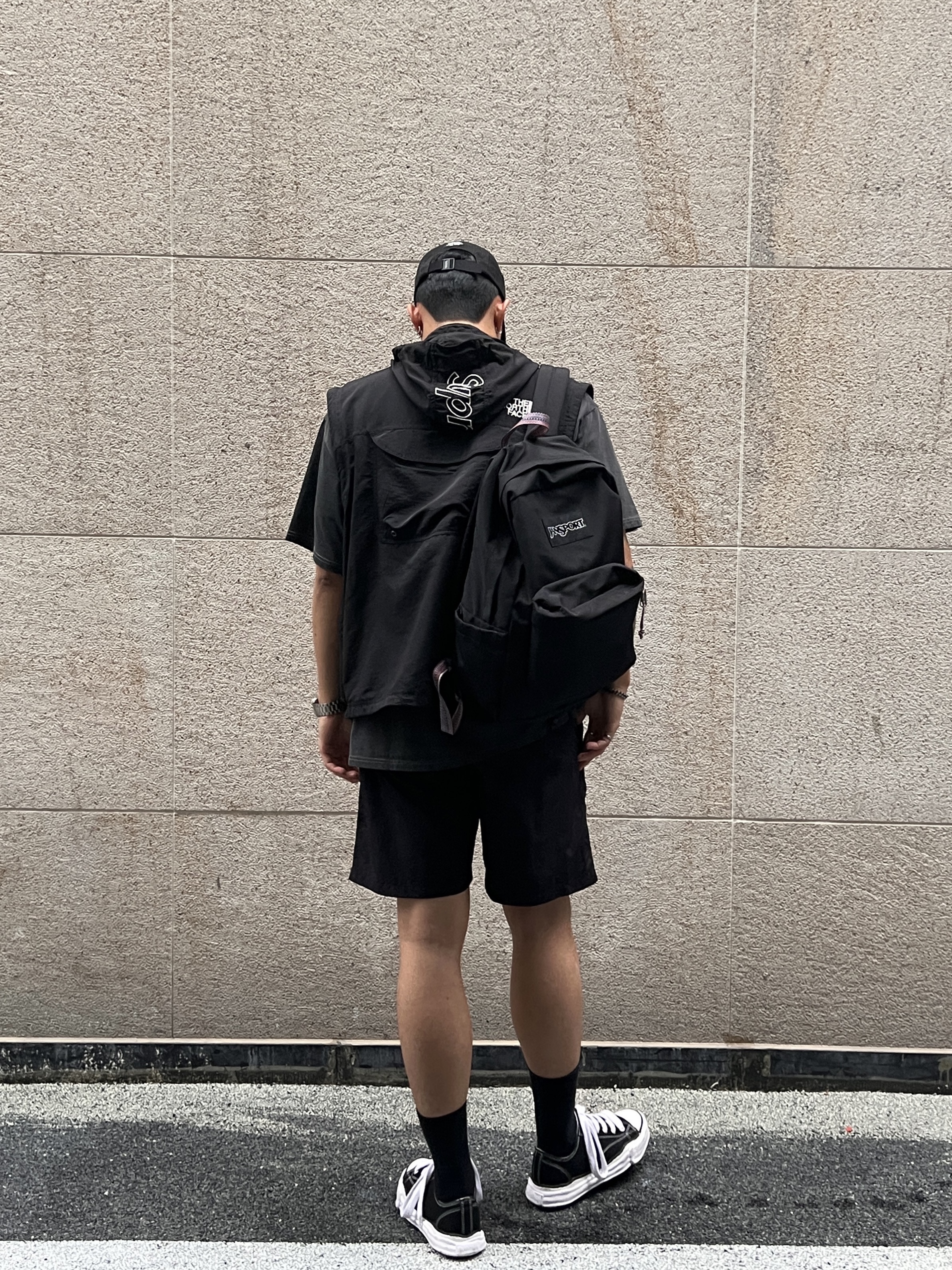 Supreme x The North Face Trekking Convertible Jacket Black - 22SS, Maison Mihara Yasuhiro Peterson OG Sole Canvas Low Sneakers Black 착용 스타일 - 2