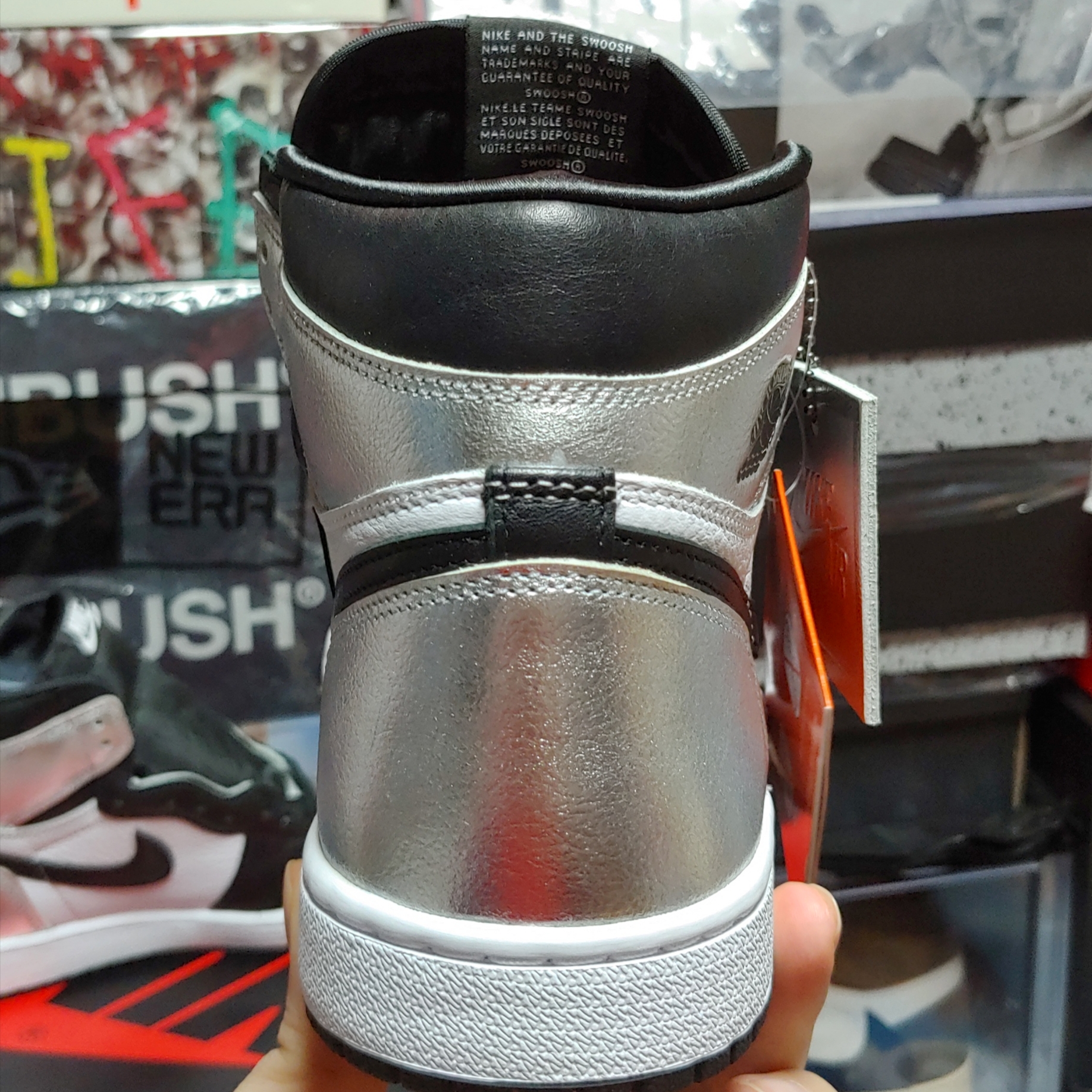 (W) Jordan 1 Retro High OG Silver Toe 착용 스타일 - 5
