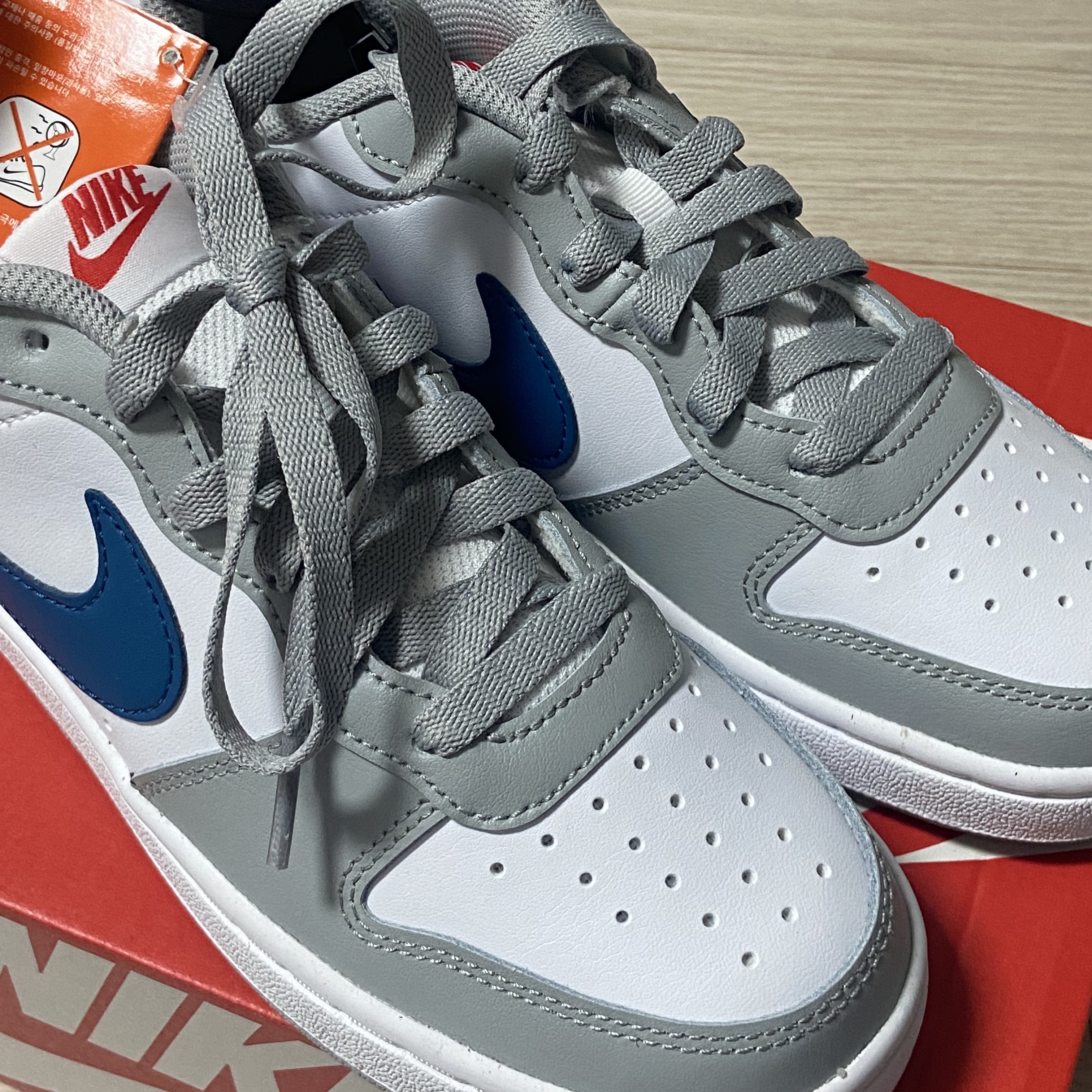 (GS) Nike Court Borough Low 2 Light Smoke Grey 착용 스타일