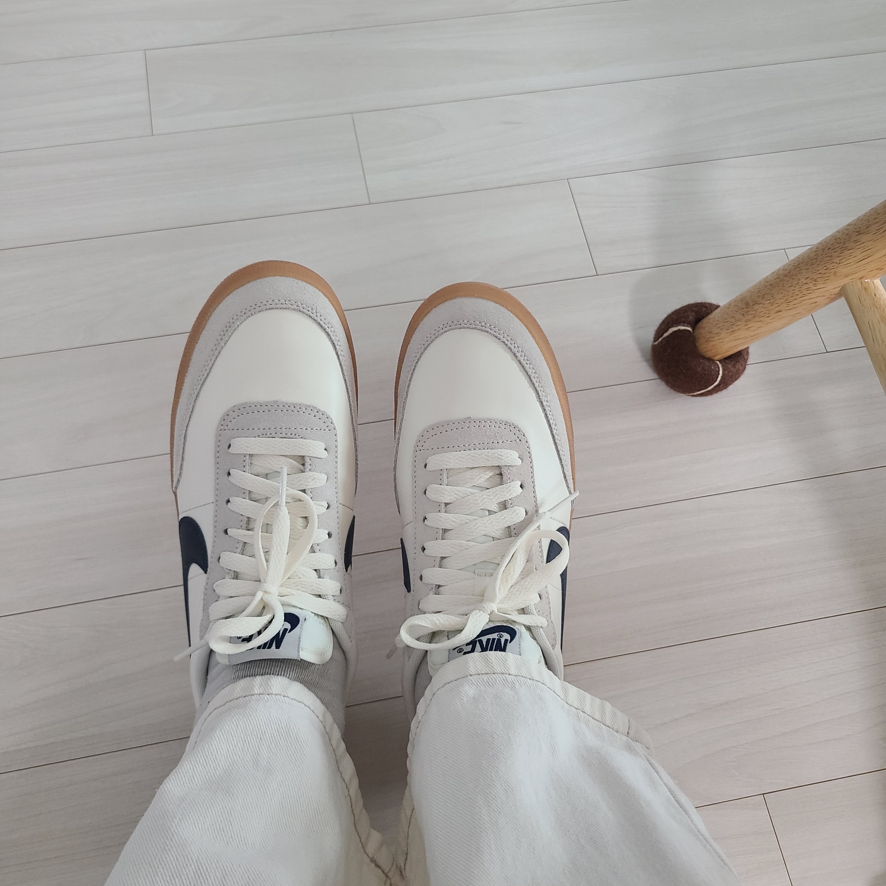 Nike x J.Crew Killshot 2 Sail Midnight Navy 착용 스타일