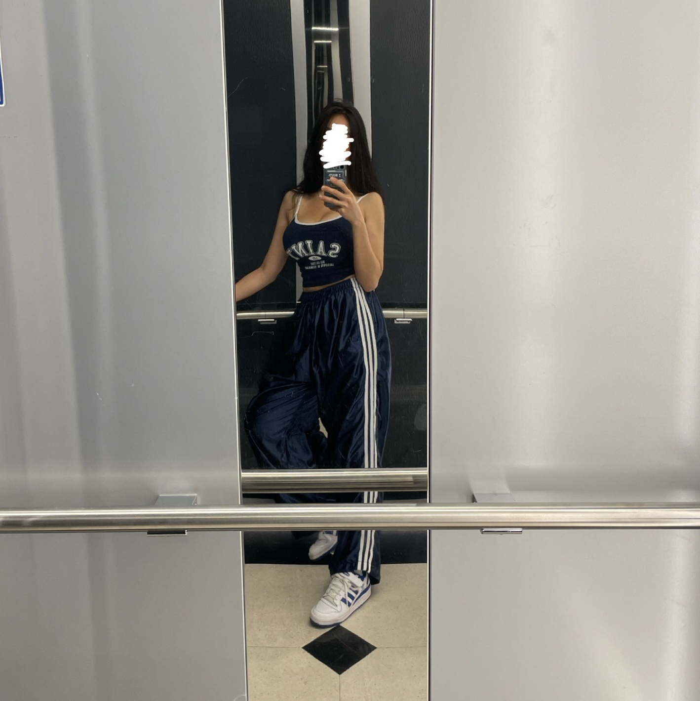 Adidas Forum Low White Royal Blue 착용 스타일