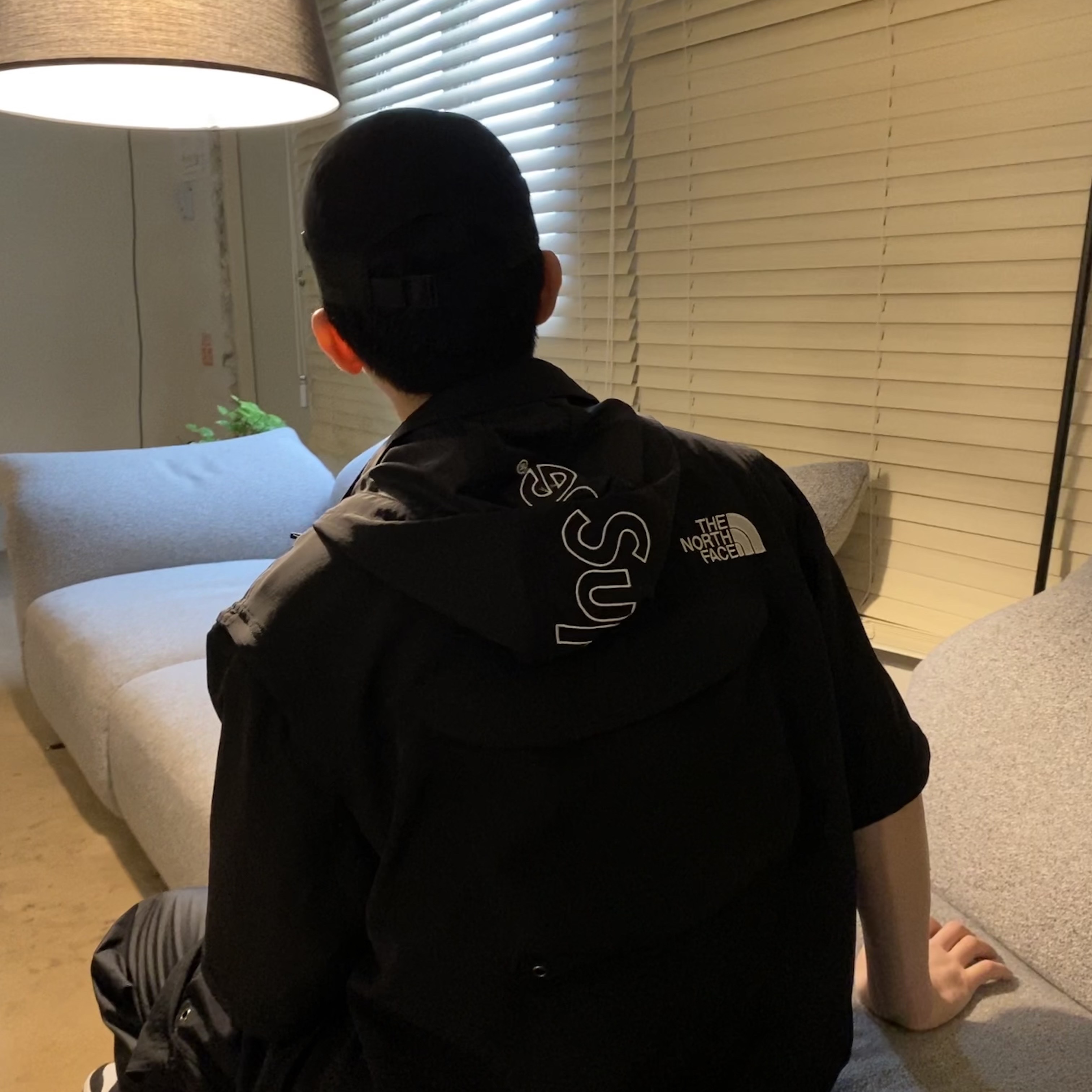 Supreme x The North Face Trekking Convertible Jacket Black - 22SS, Supreme Washed Chino Twill Camp Cap Black 착용 스타일 - 2