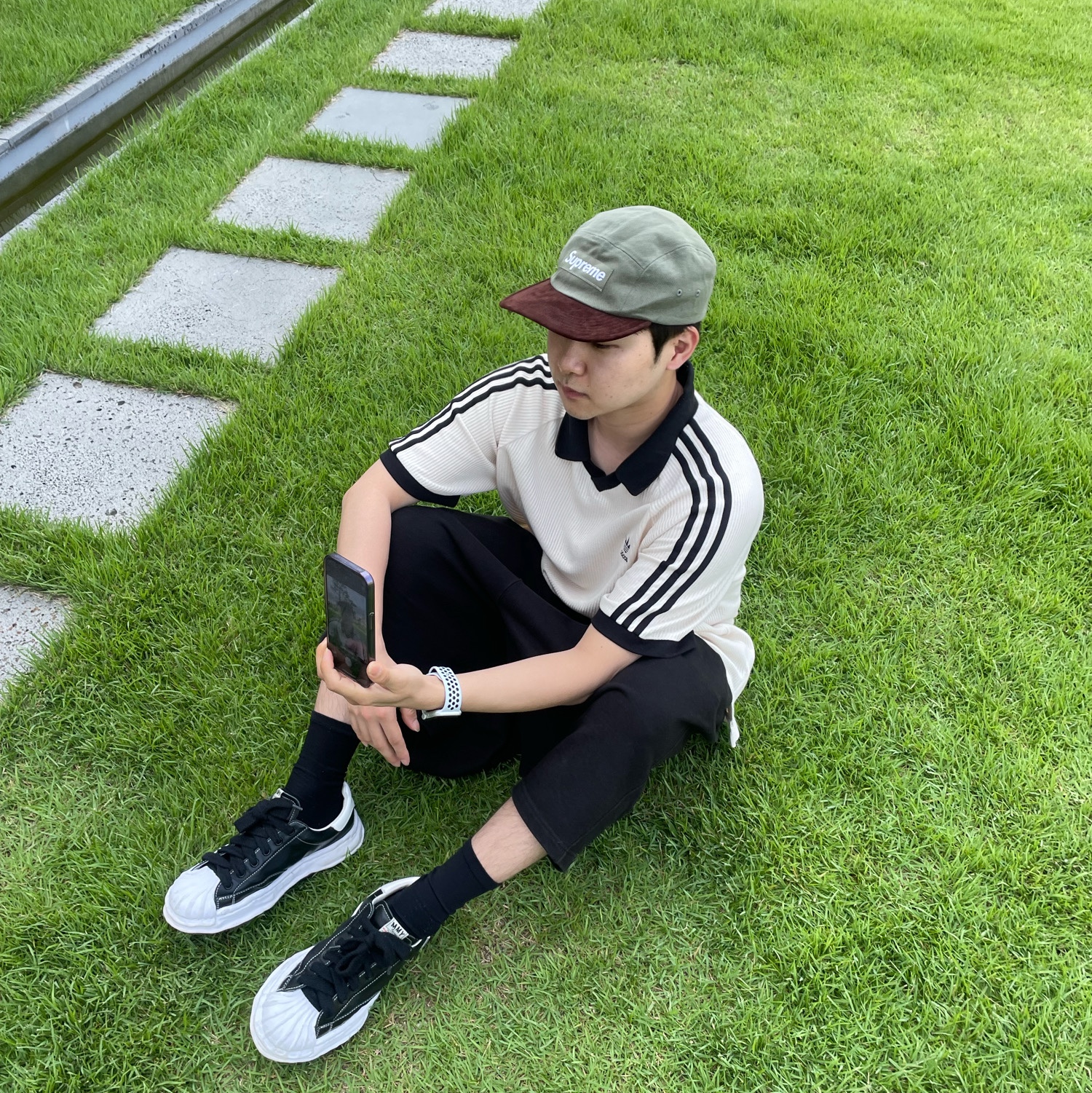Supreme Suede Visor Camp Cap Light Olive - 23SS, Adidas Adicolor Classics Waffle Polo Shirt Wonder White - KR Sizing 착용 스타일