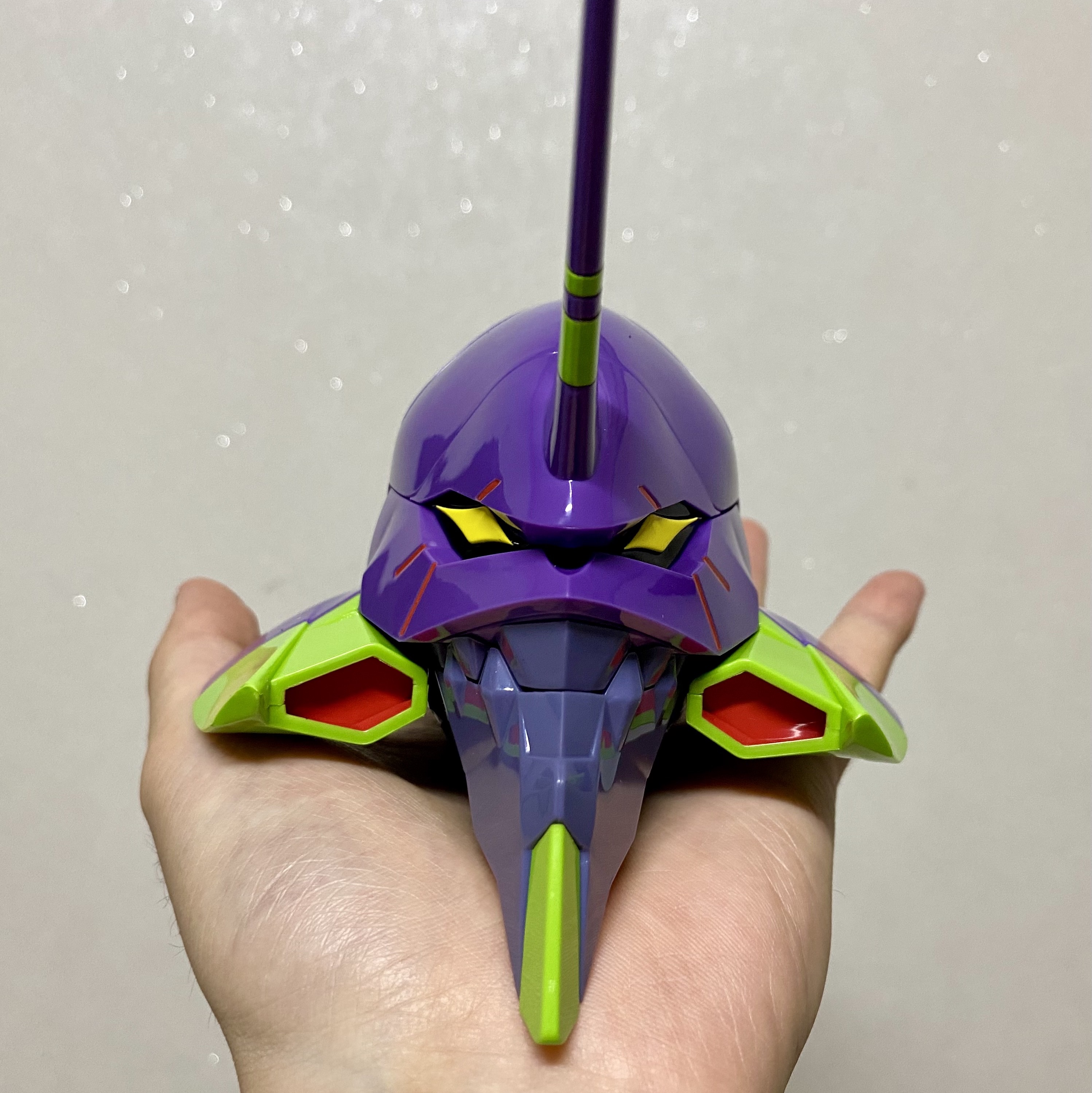 Casetify x Evangelion Test Type-01 Collectible AirPods Pro 2nd Gen Case 착용 스타일 - 2