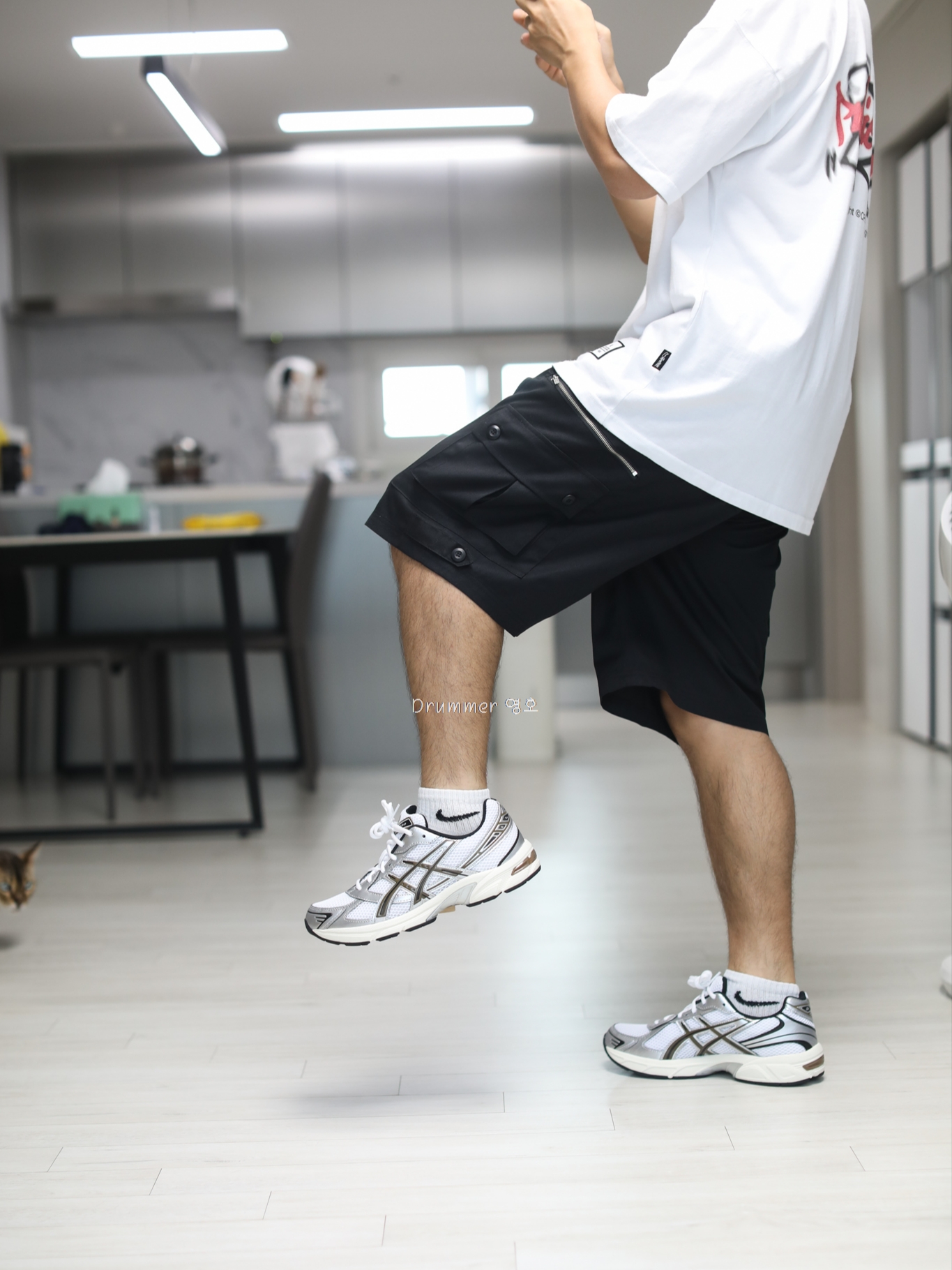 Asics Gel-1130 White Clay Canyon 착용 스타일 - 1