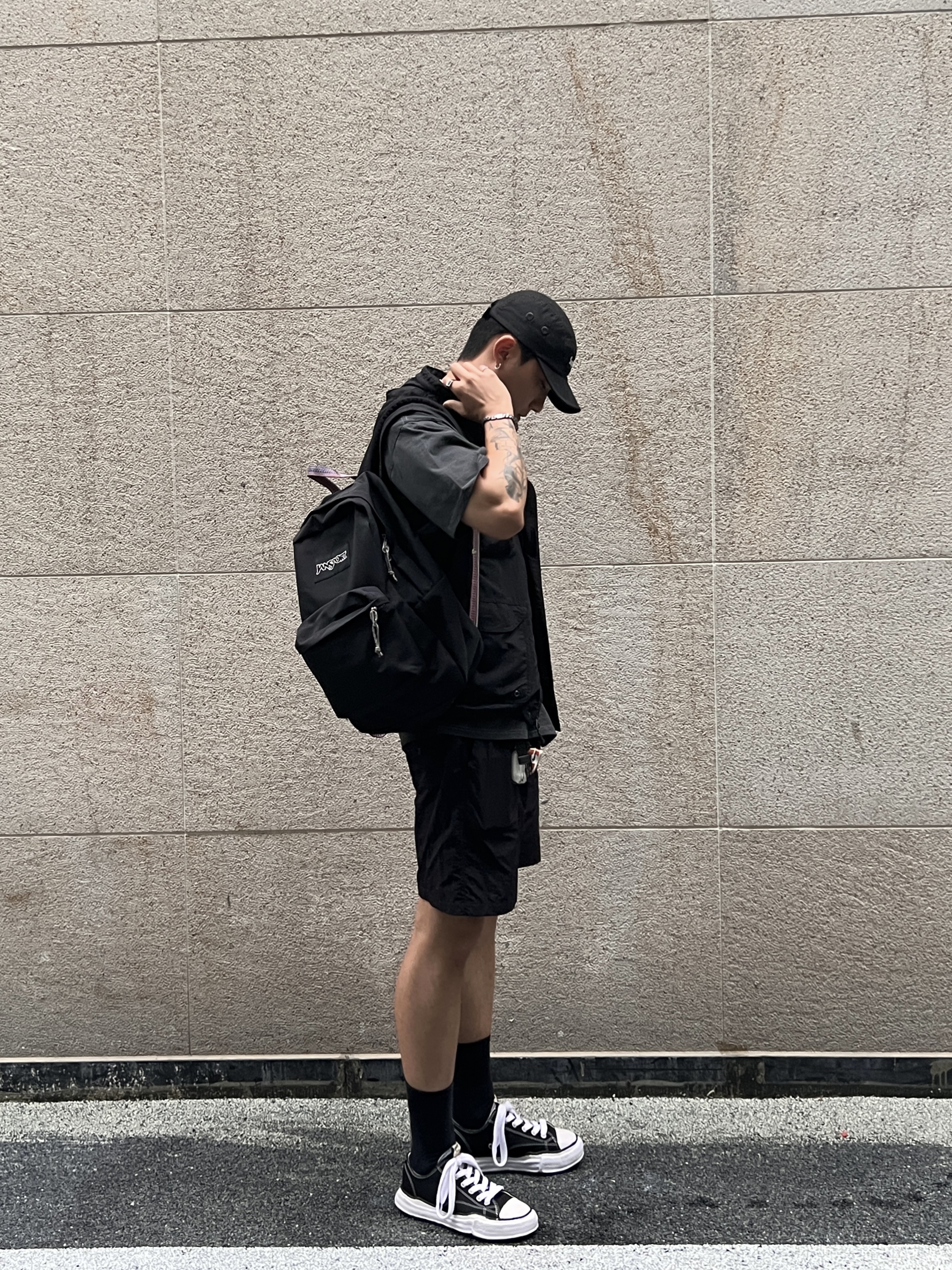 Supreme x The North Face Trekking Convertible Jacket Black - 22SS, Maison Mihara Yasuhiro Peterson OG Sole Canvas Low Sneakers Black 착용 스타일 - 3