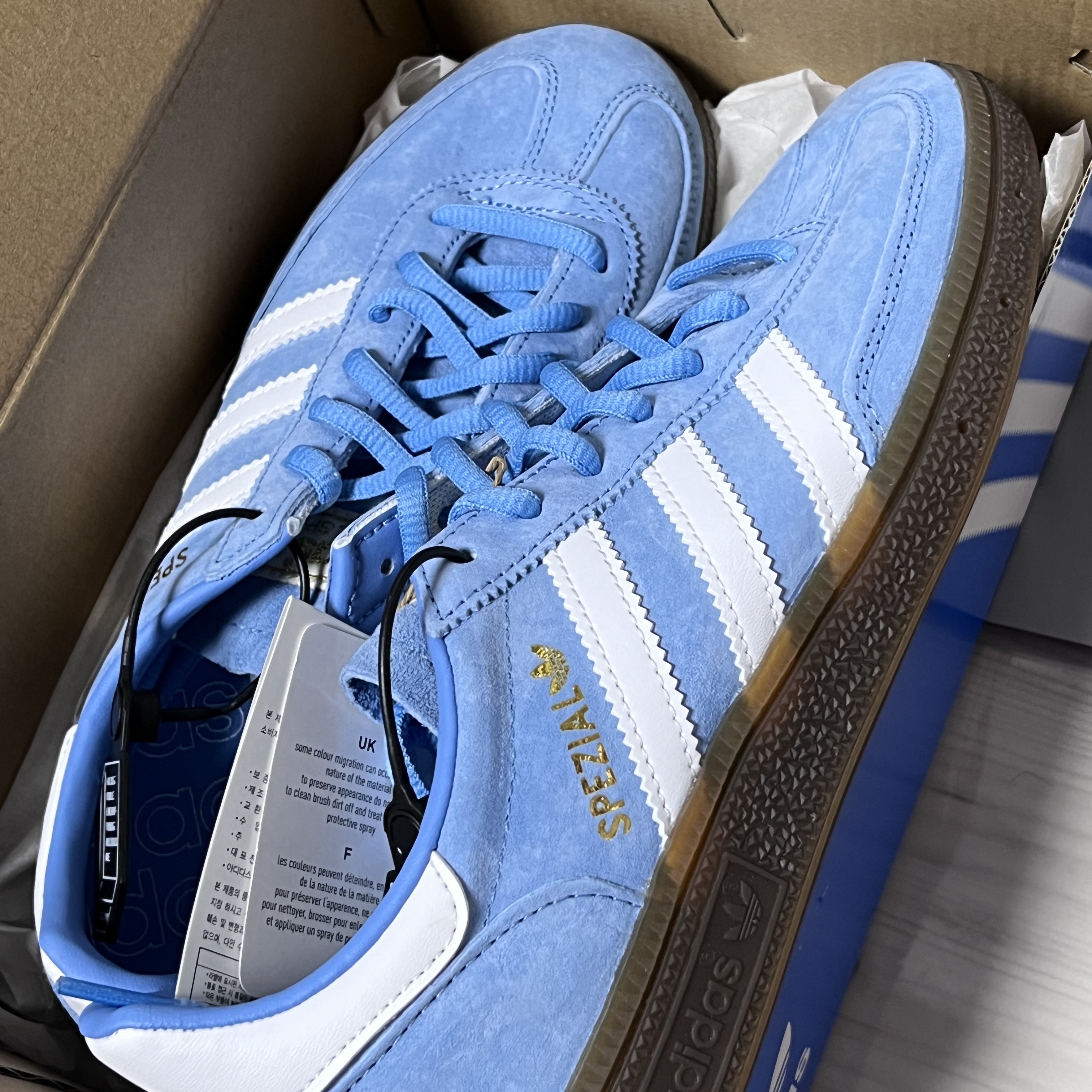 Adidas Spezial Handball Light Blue 착용 스타일