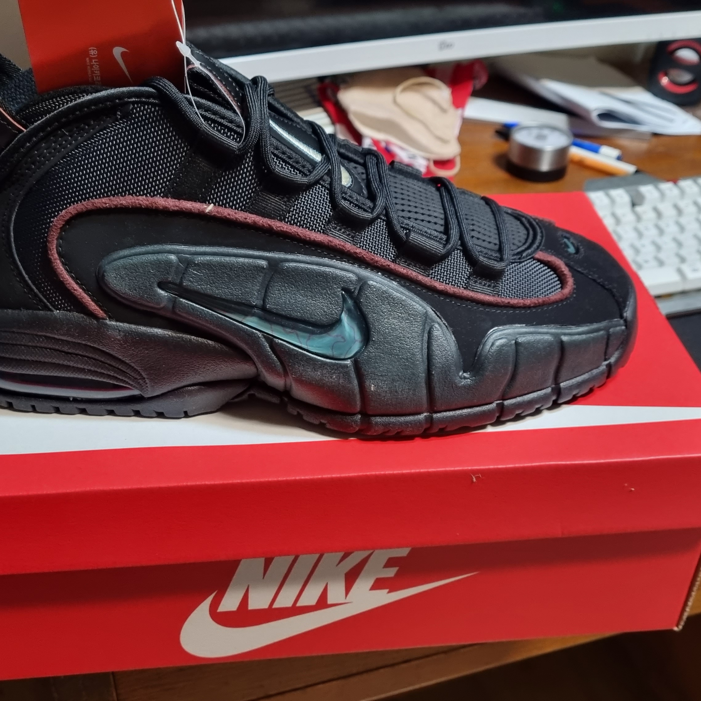 Nike Air Max Penny Black 착용 스타일