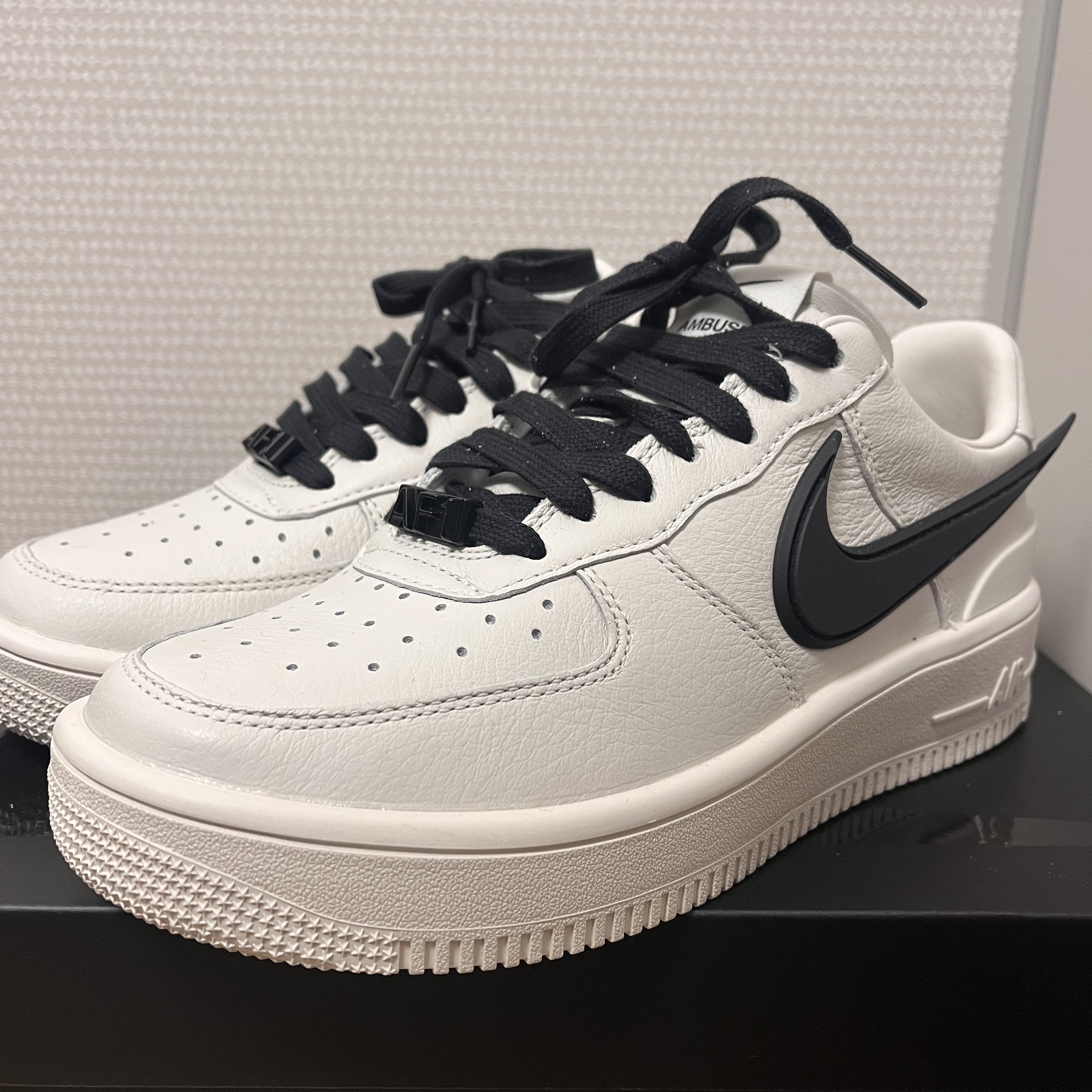 Nike x Ambush Air Force 1 Low SP Phantom 착용 스타일