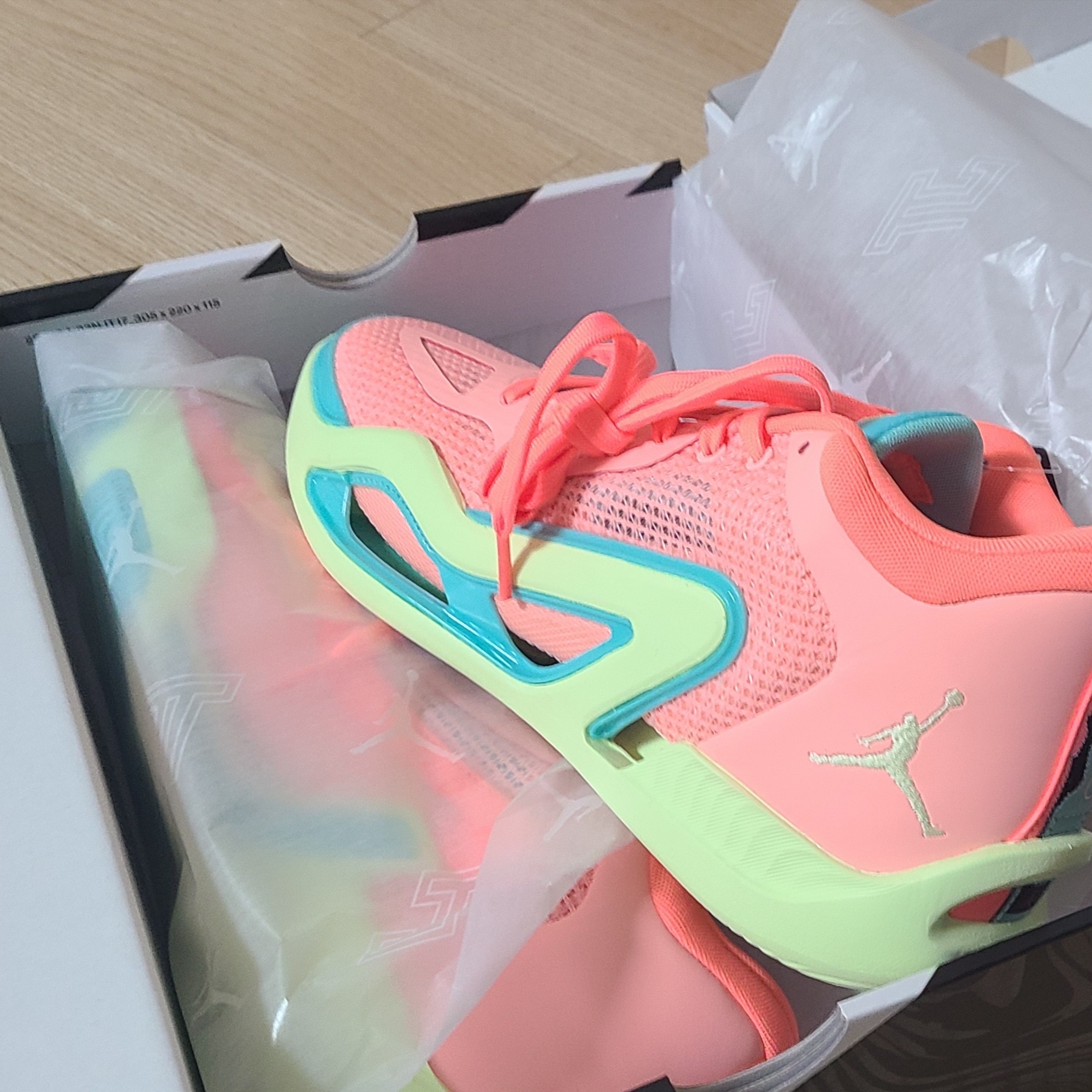 Jordan Tatum 1 PF Pink Lemonade 착용 스타일 - 3