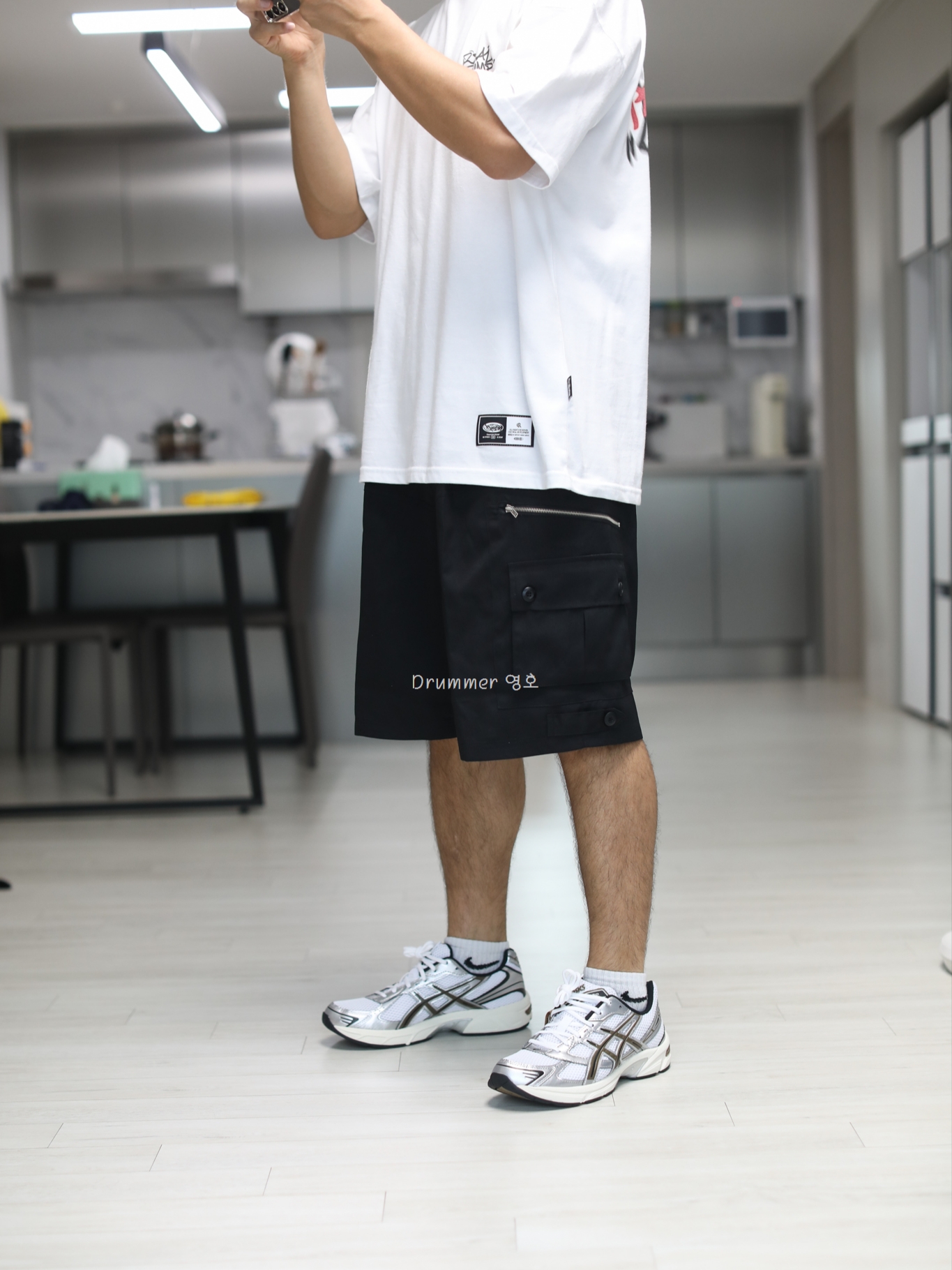 Asics Gel-1130 White Clay Canyon 착용 스타일 - 2