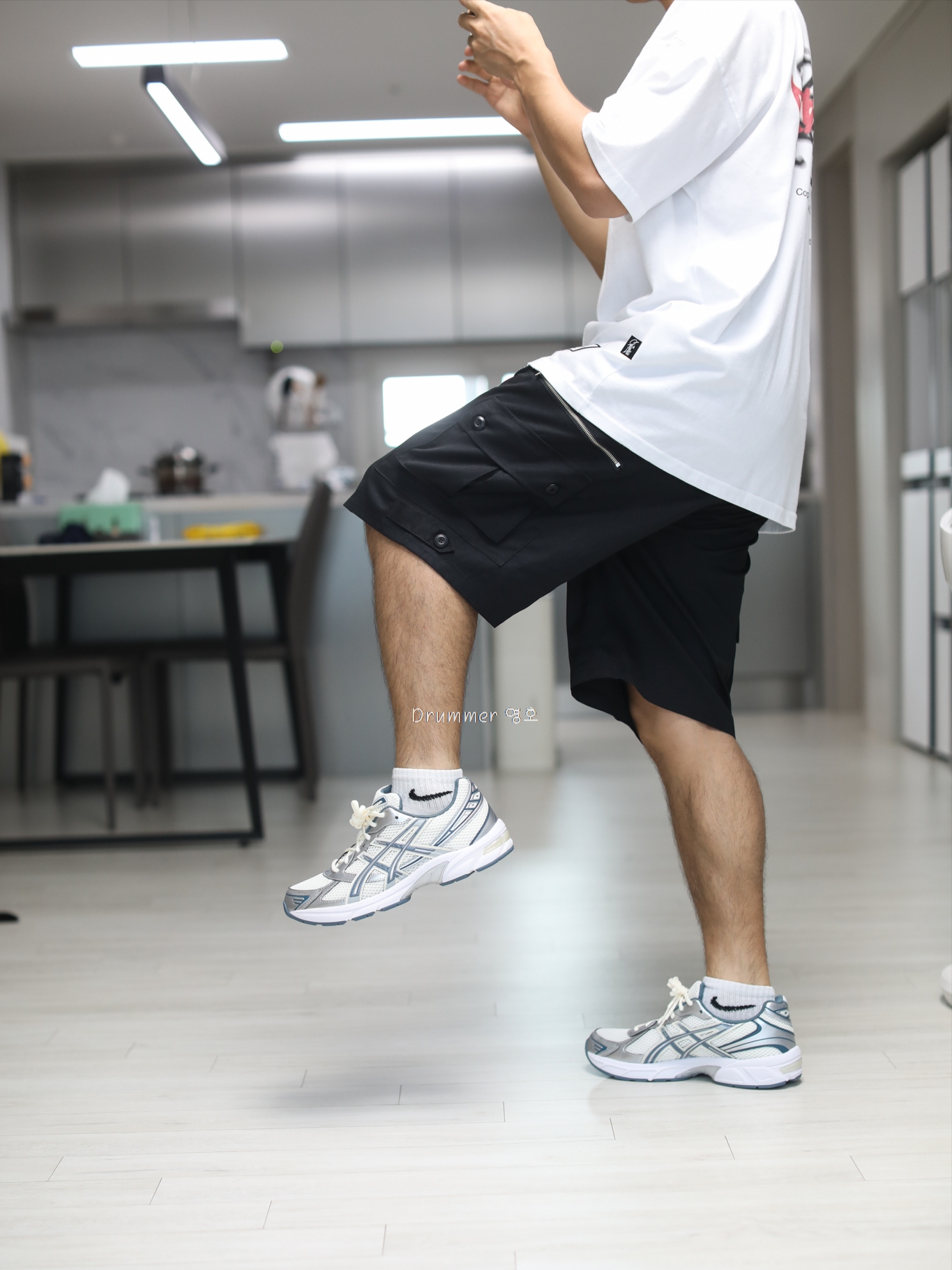 Asics Gel-1130 Cream Ironclad 착용 스타일 - 3