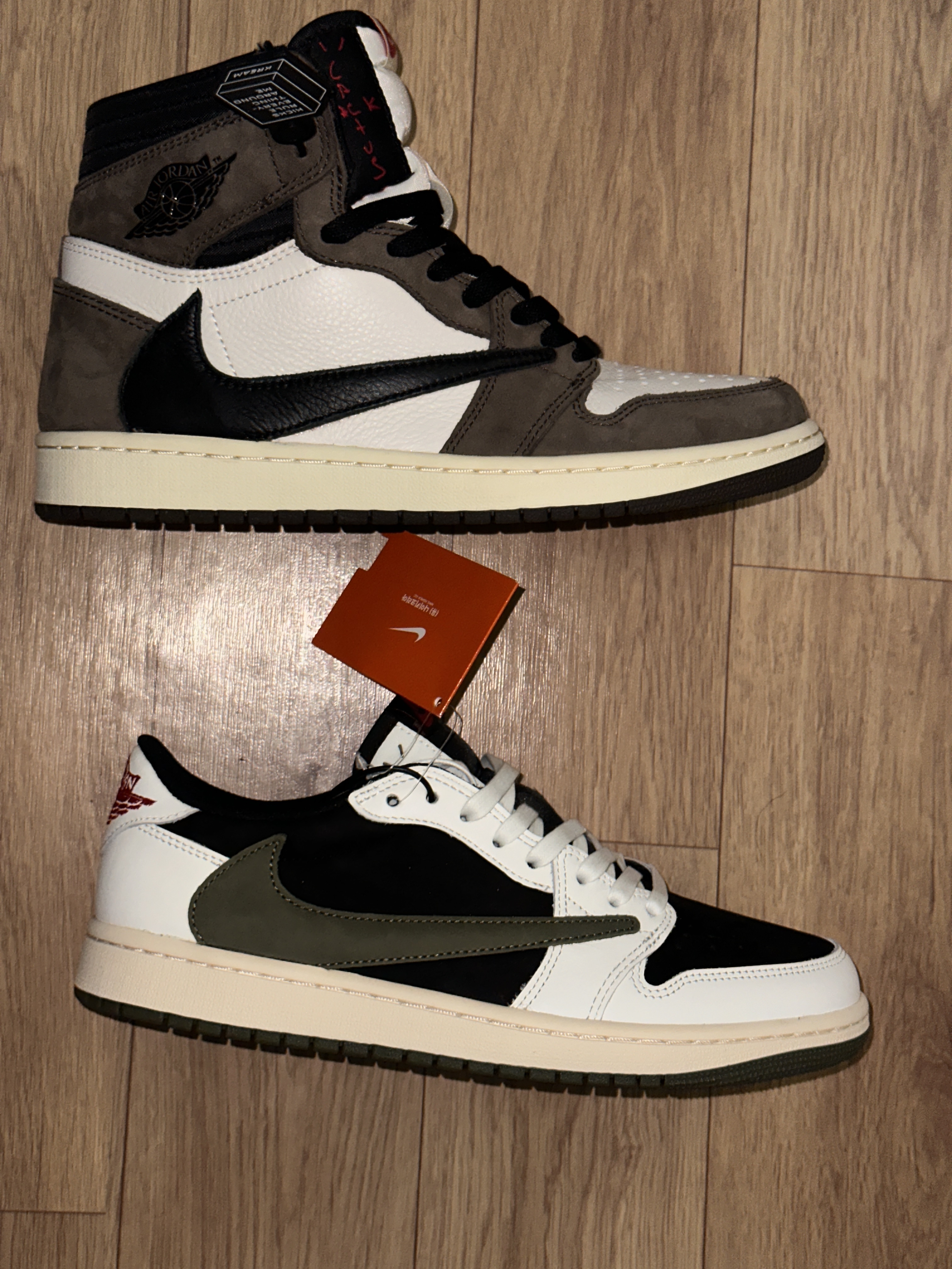 Jordan 1 x Travis Scott Retro High OG SP Mocha, (W) Jordan 1 x Travis Scott Retro Low OG SP Medium Olive 착용 스타일 - 2