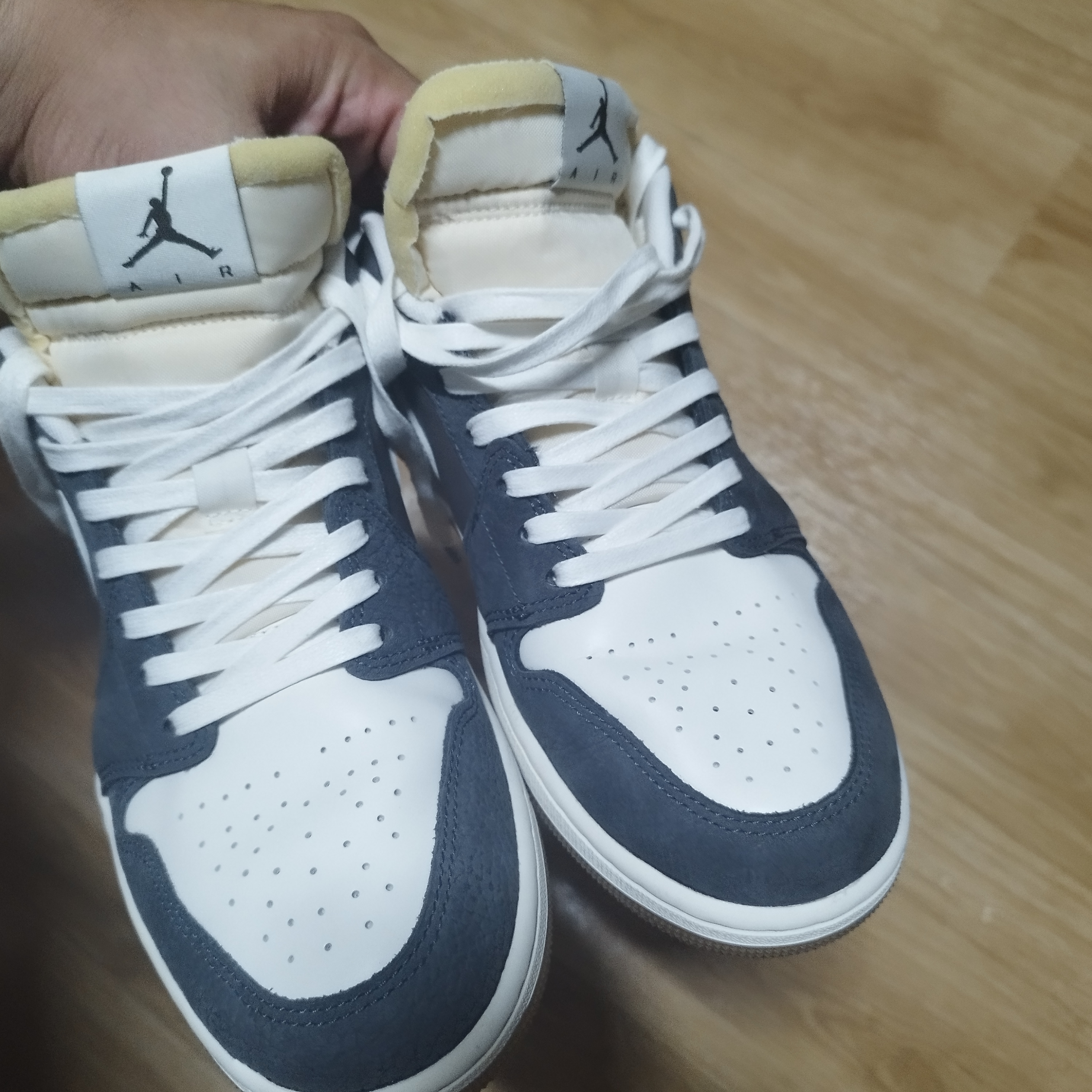 Jordan 1 Low Kkachi 착용 스타일