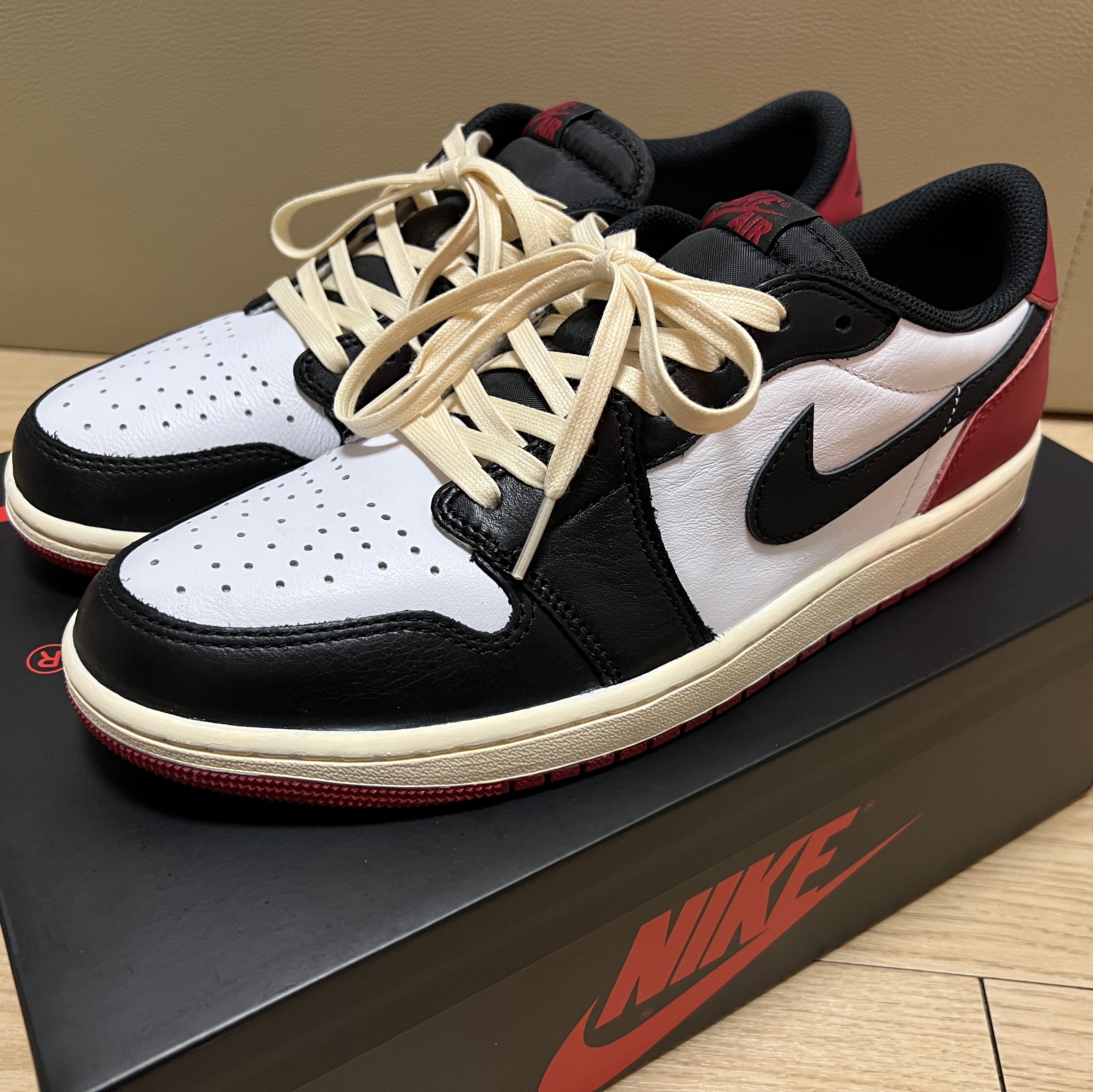 Jordan 1 Retro Low OG Black Toe 착용 스타일