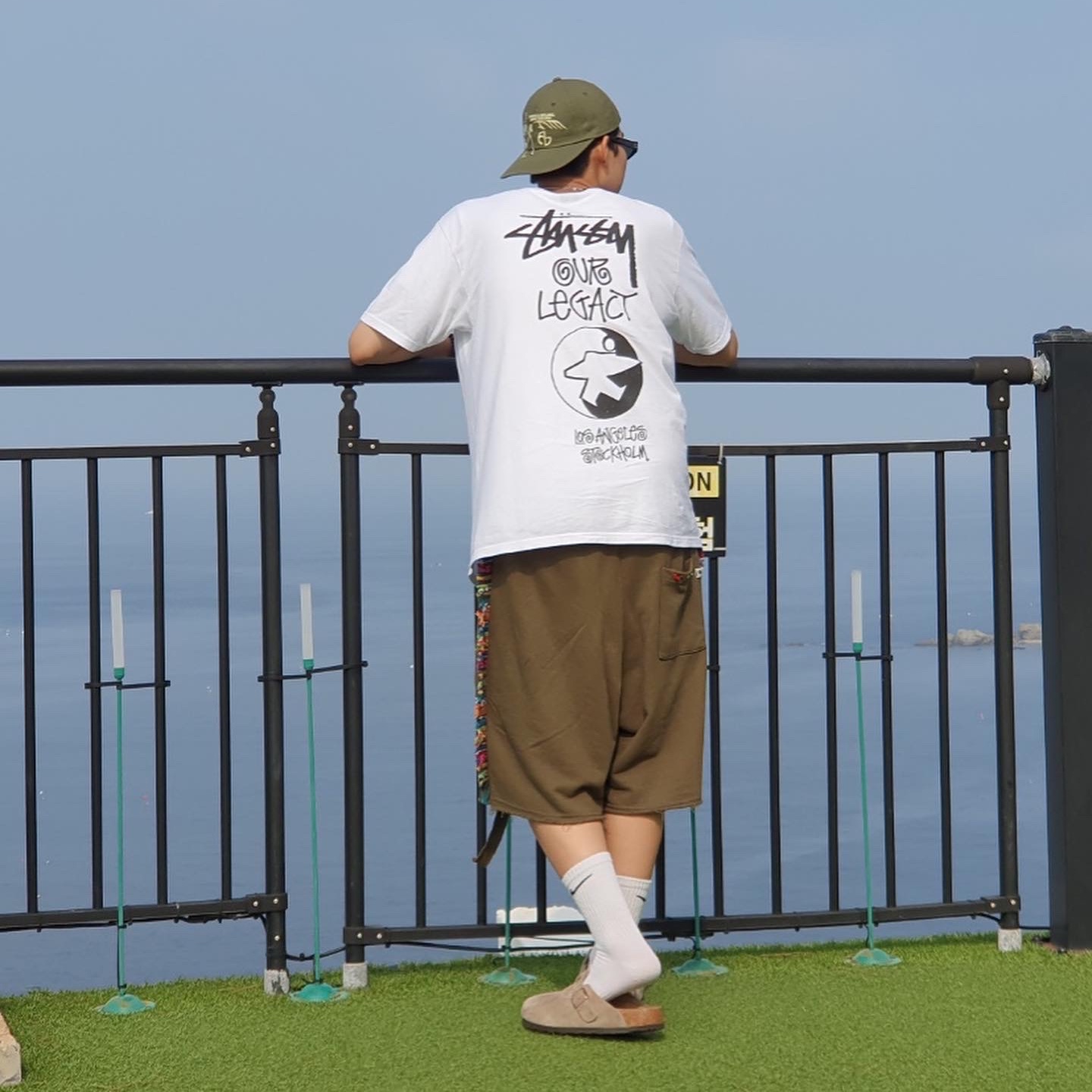 Stussy x Our Legacy Surfman T-Shirt White - 21SS, Birkenstock Boston Soft Footbed Taupe - Regular 착용 스타일