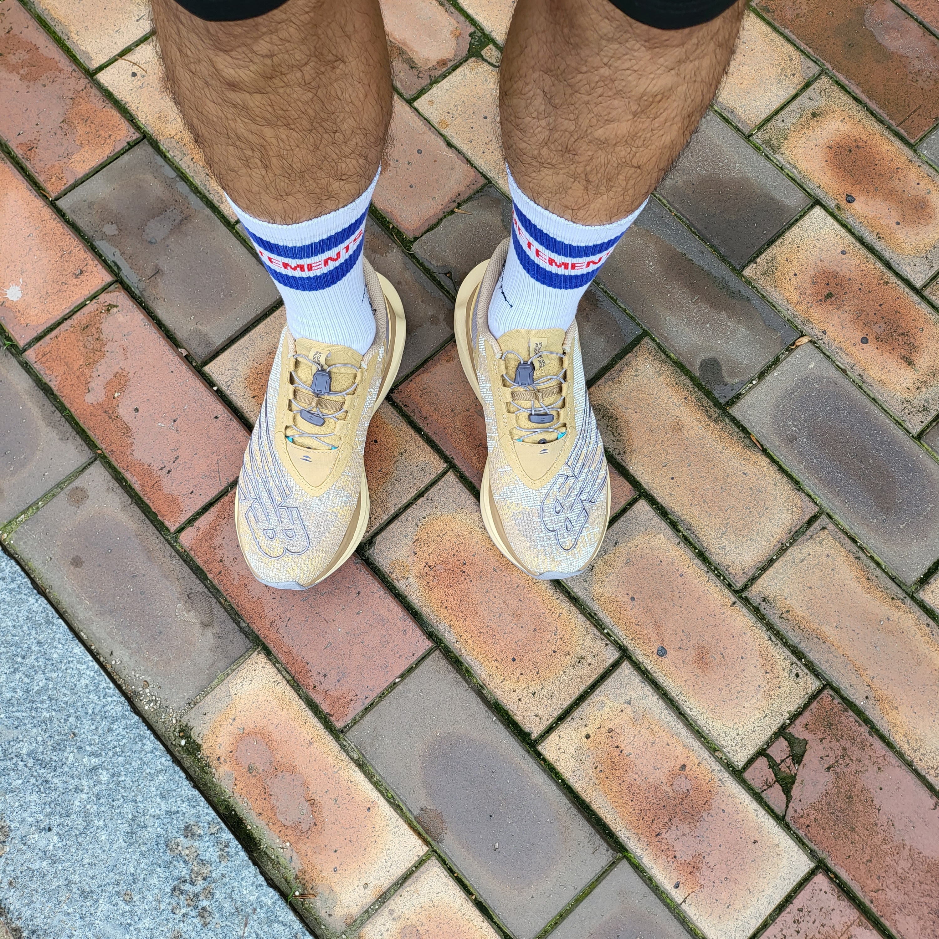 New Balance x Stone Island x Tokyo Design Studios FuelCell C1 Beige 착용 스타일