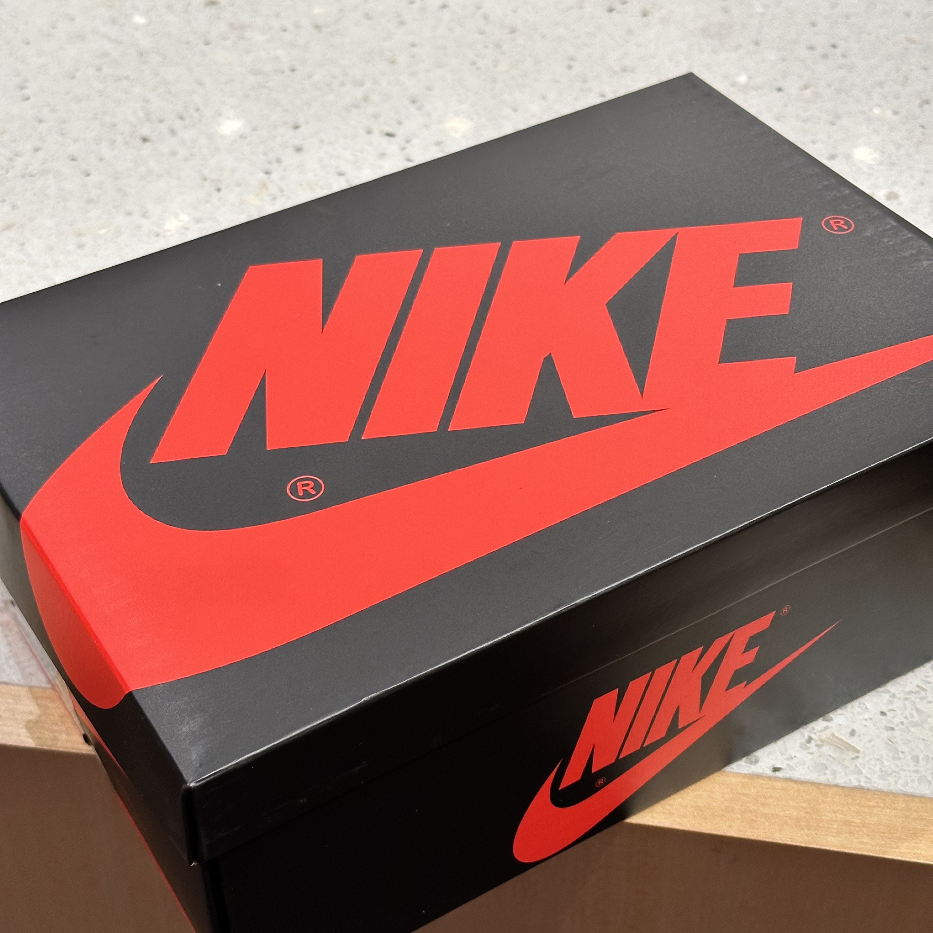 Jordan 1 Retro Low OG Black Toe 착용 스타일 - 2