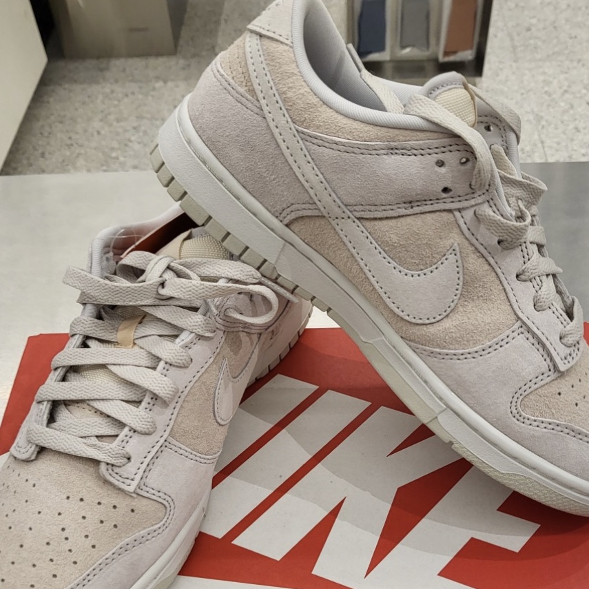 Nike Dunk Low Retro PRM Vast Grey 착용 스타일