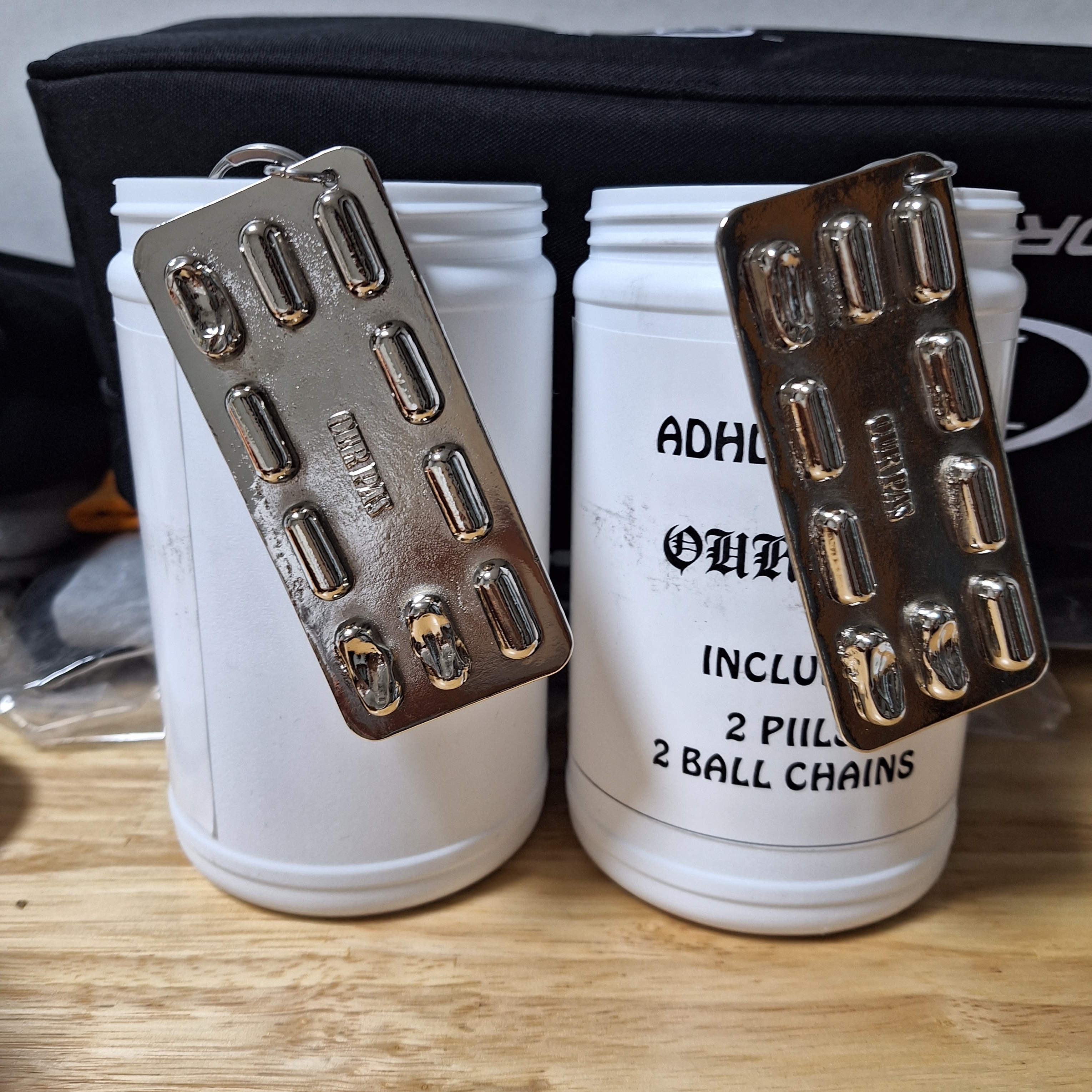 [KREAM 단독] Ourpas 067 ADHD Keychain, [KREAM 단독] Civision by CSC Hybrid Track Pants Navy 착용 스타일 - 3