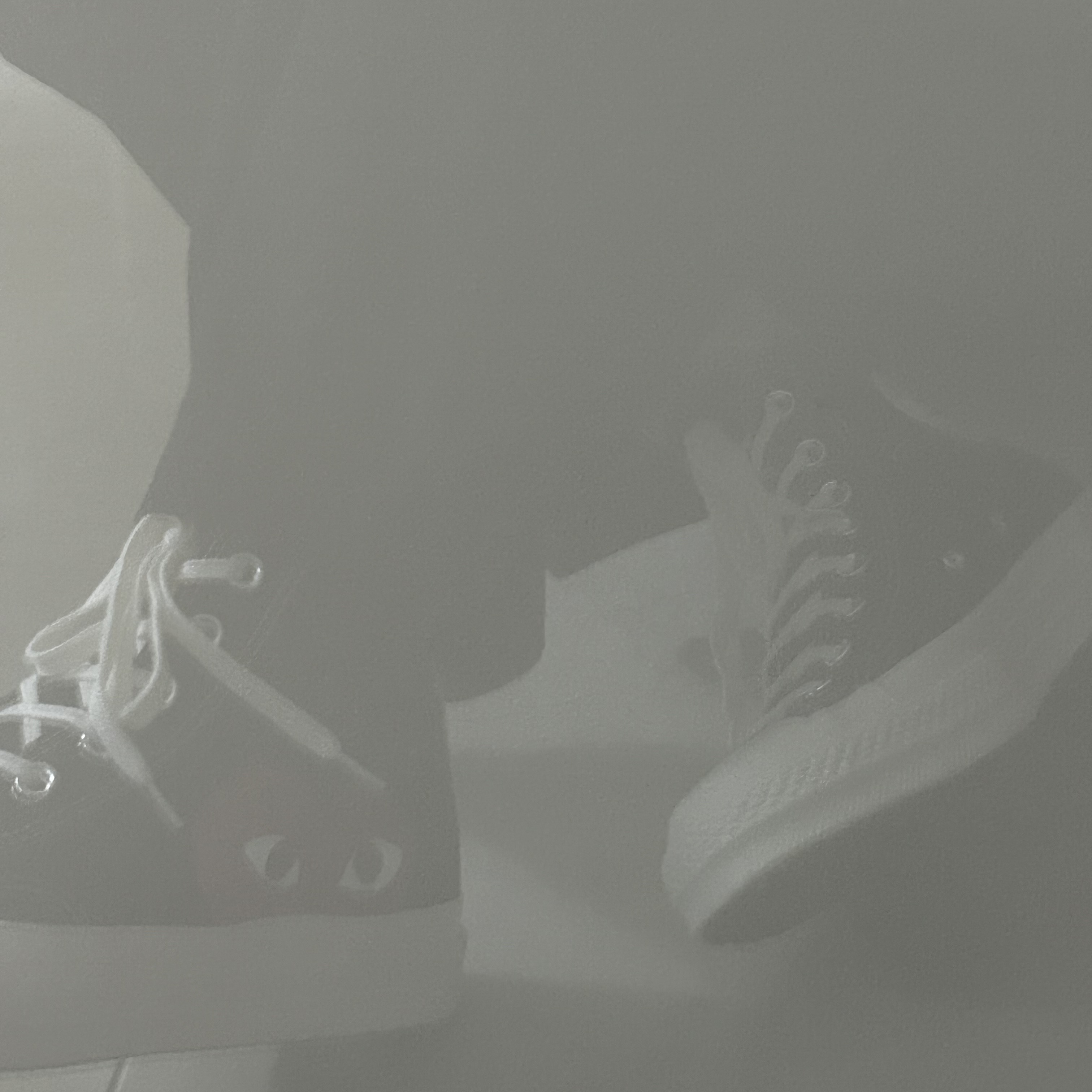 Converse x Play Comme des Garcons Chuck 70 Hi Black 착용 스타일 - 3