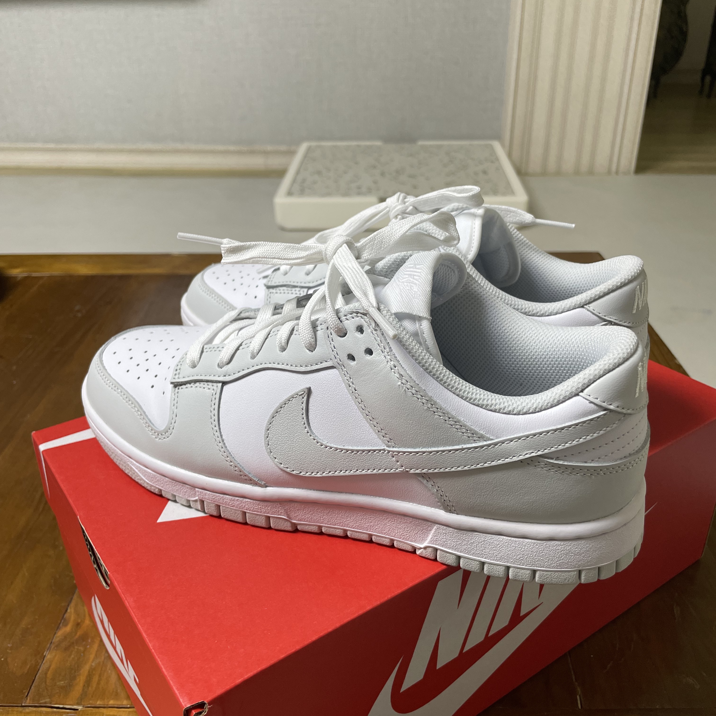 (W) Nike Dunk Low Photon Dust 착용 스타일 - 1