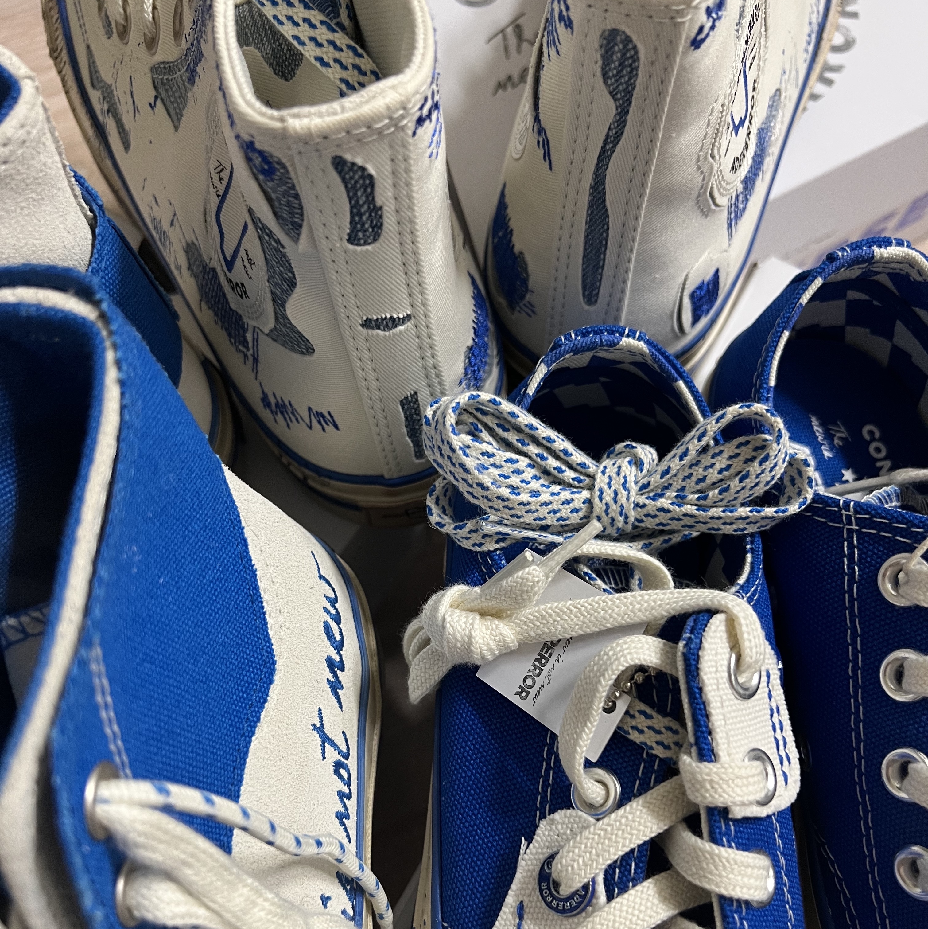 Converse x Ader Error Chuck 70 Ox Imperial Blue, Converse x Ader Error Chuck 70 High White 착용 스타일