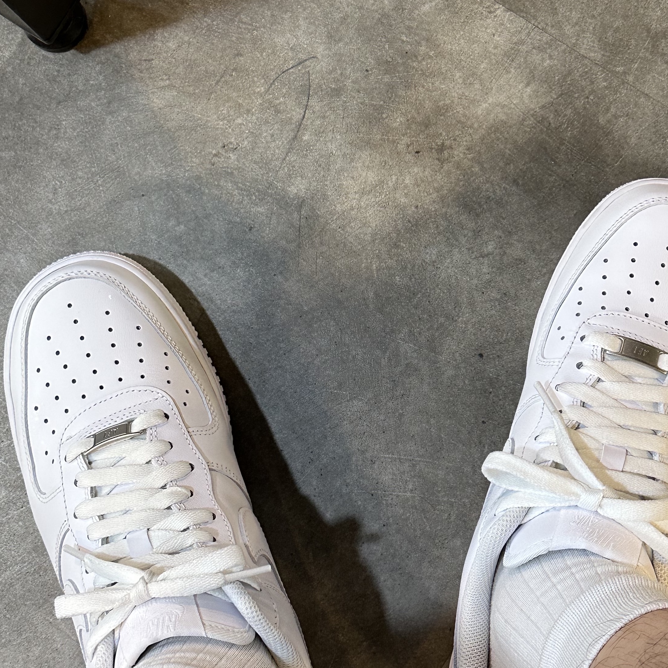 Nike Air Force 1 '07 Low White 착용 스타일 - 1