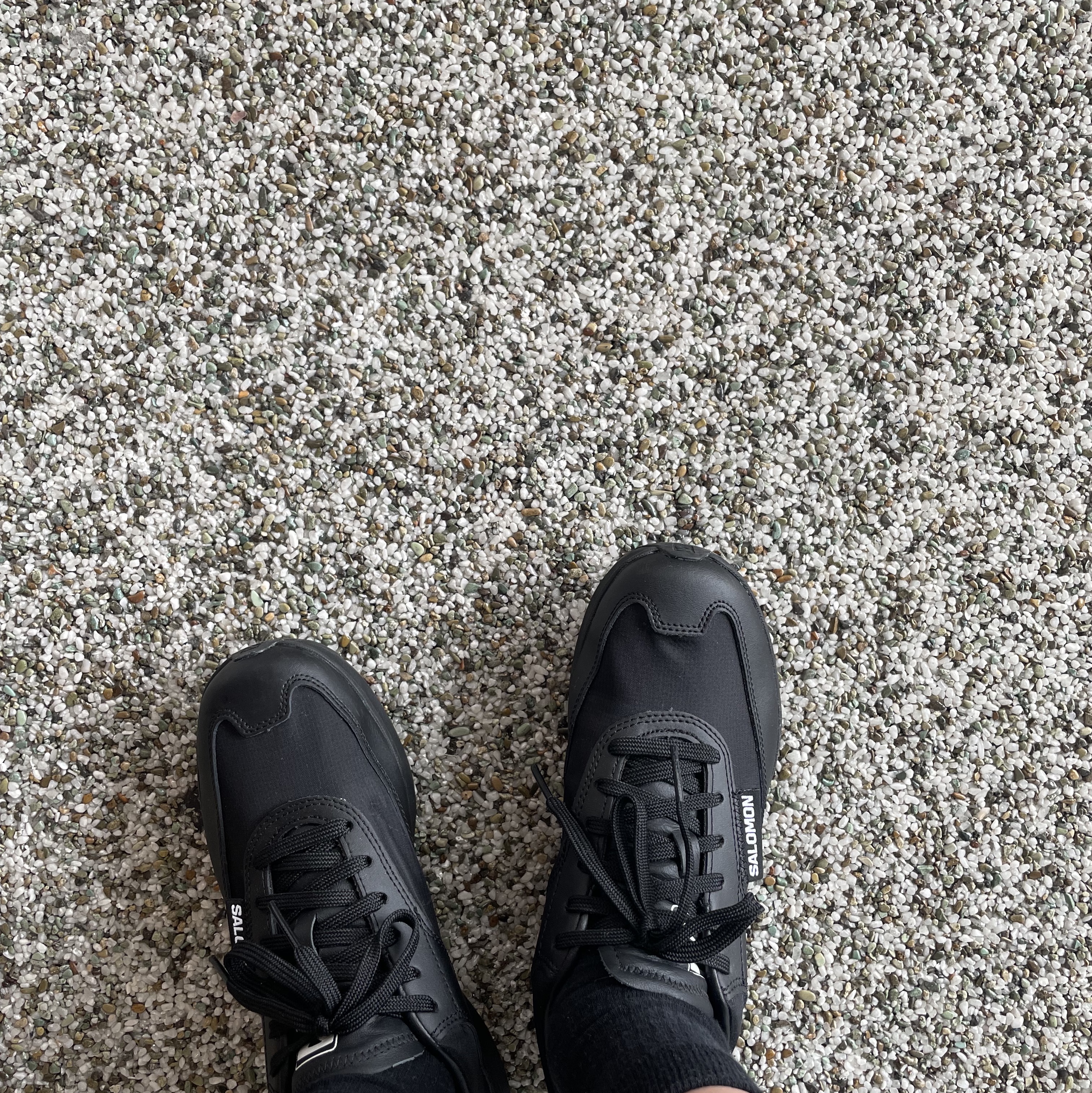 Salomon x Comme des Garcons SR90 Black 착용 스타일