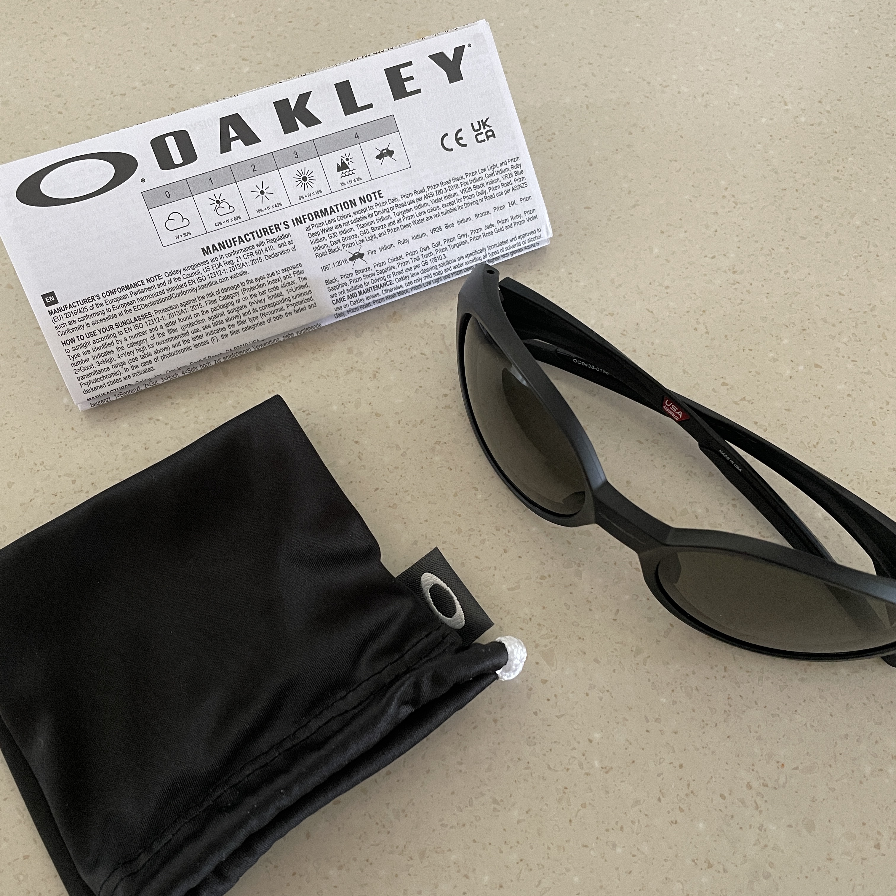 Oakley Eye Jacket Redux Matte Black Frame Prizm Grey Lenses High Bridge Fit 착용 스타일