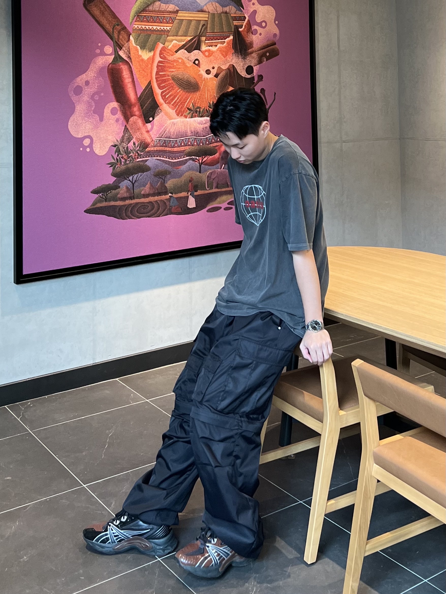 Asics HN2-S Protoblast Chocolate Brown, [KREAM 단독] OMO Detachable Nylon Cargo Pants Black 착용 스타일 - 2