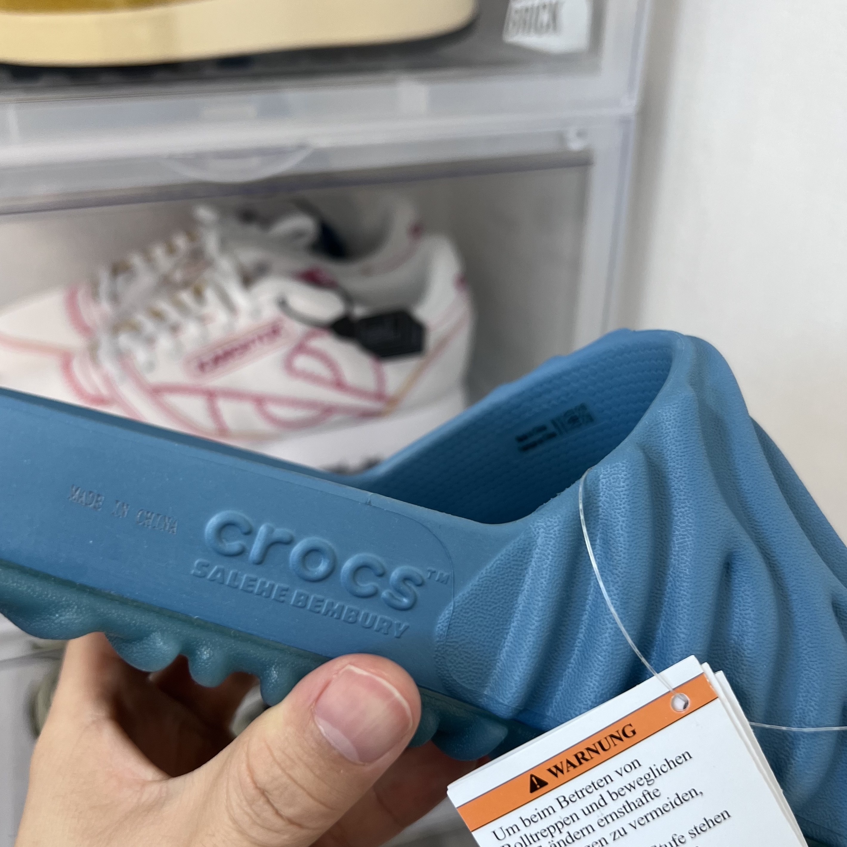 Crocs x Salehe Bembury Pollex Slide Tashmoo, Reebok x Kanghyuk Classic Leather White Primal Red 착용 스타일 - 2