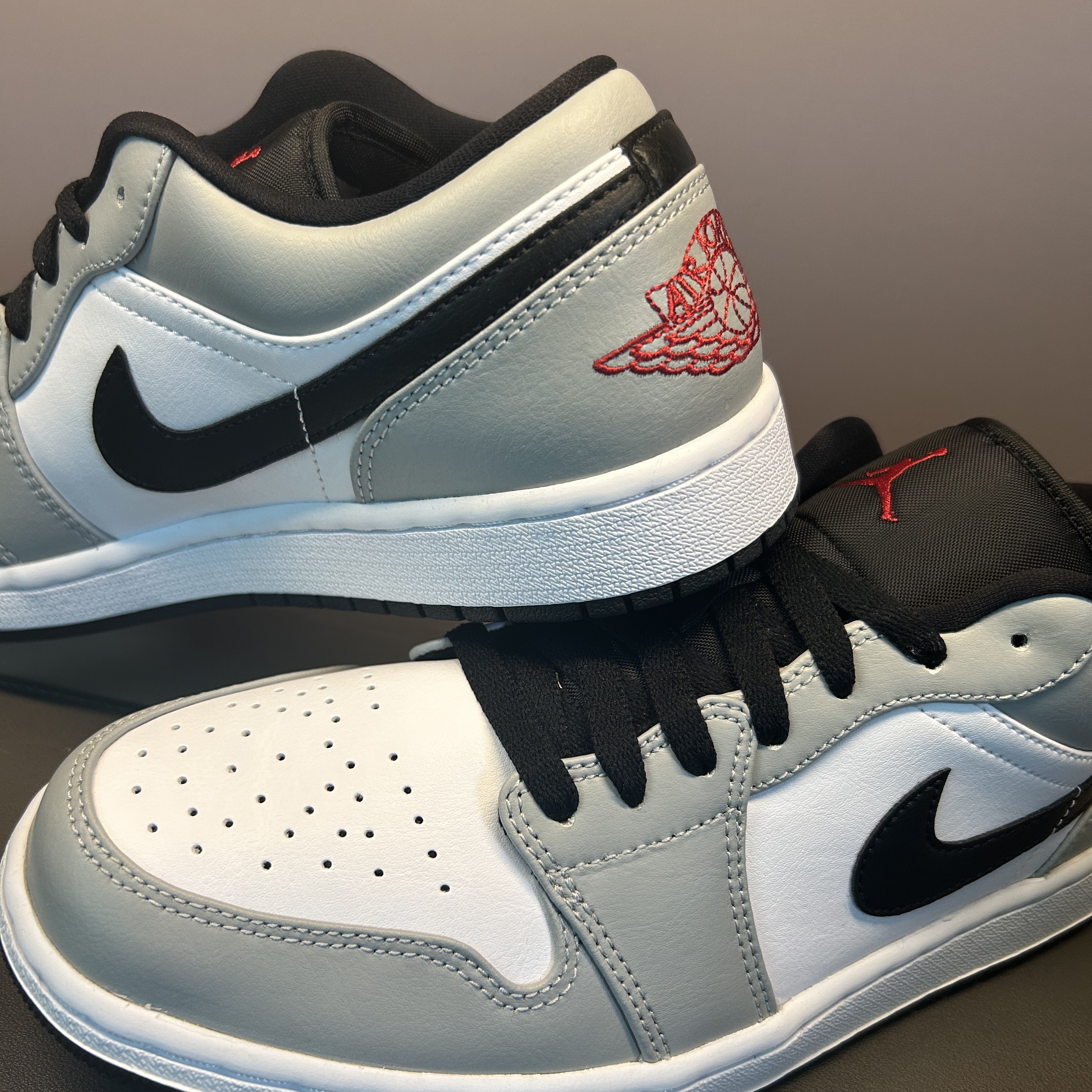 Jordan 1 Low Light Smoke Grey 착용 스타일 - 3
