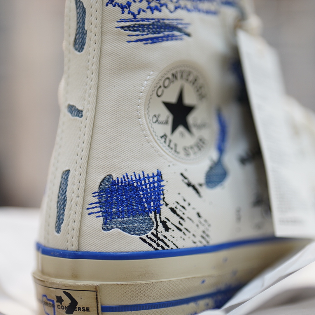 Converse x Ader Error Chuck 70 High White 착용 스타일 - 4