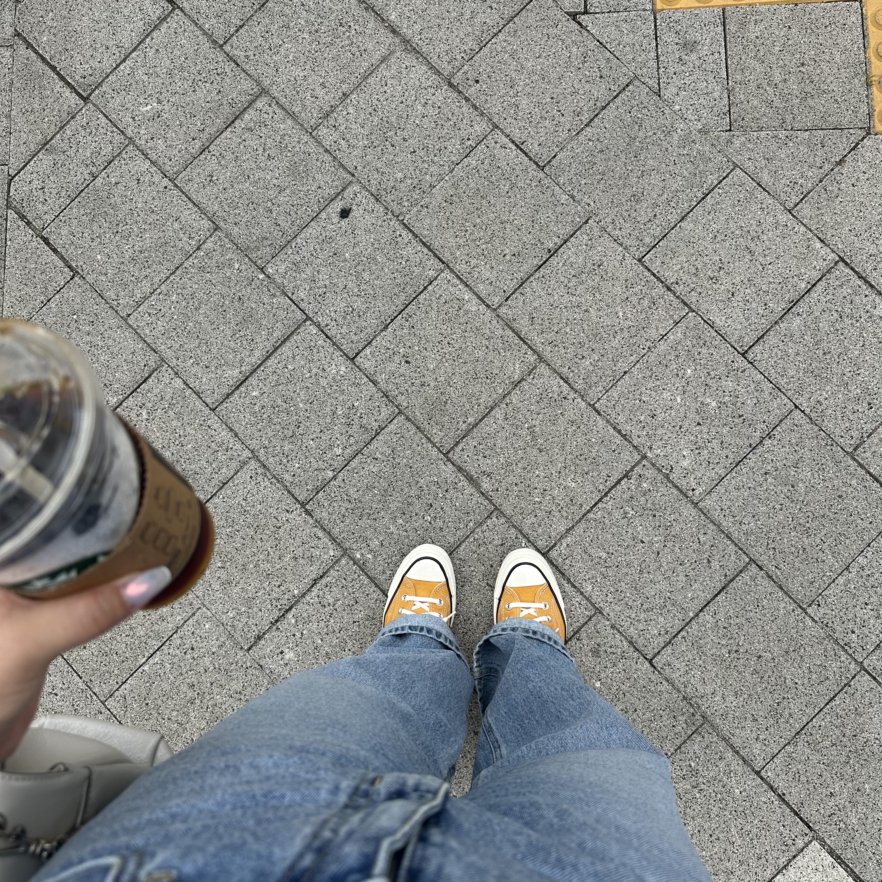 Converse Chuck 70 Ox Vintage Canvas Sunflower 착용 스타일