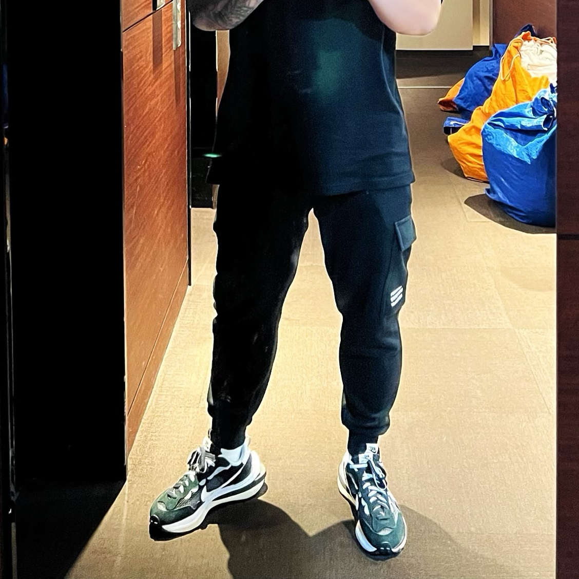 Nike x Sacai VaporWaffle Black White 착용 스타일