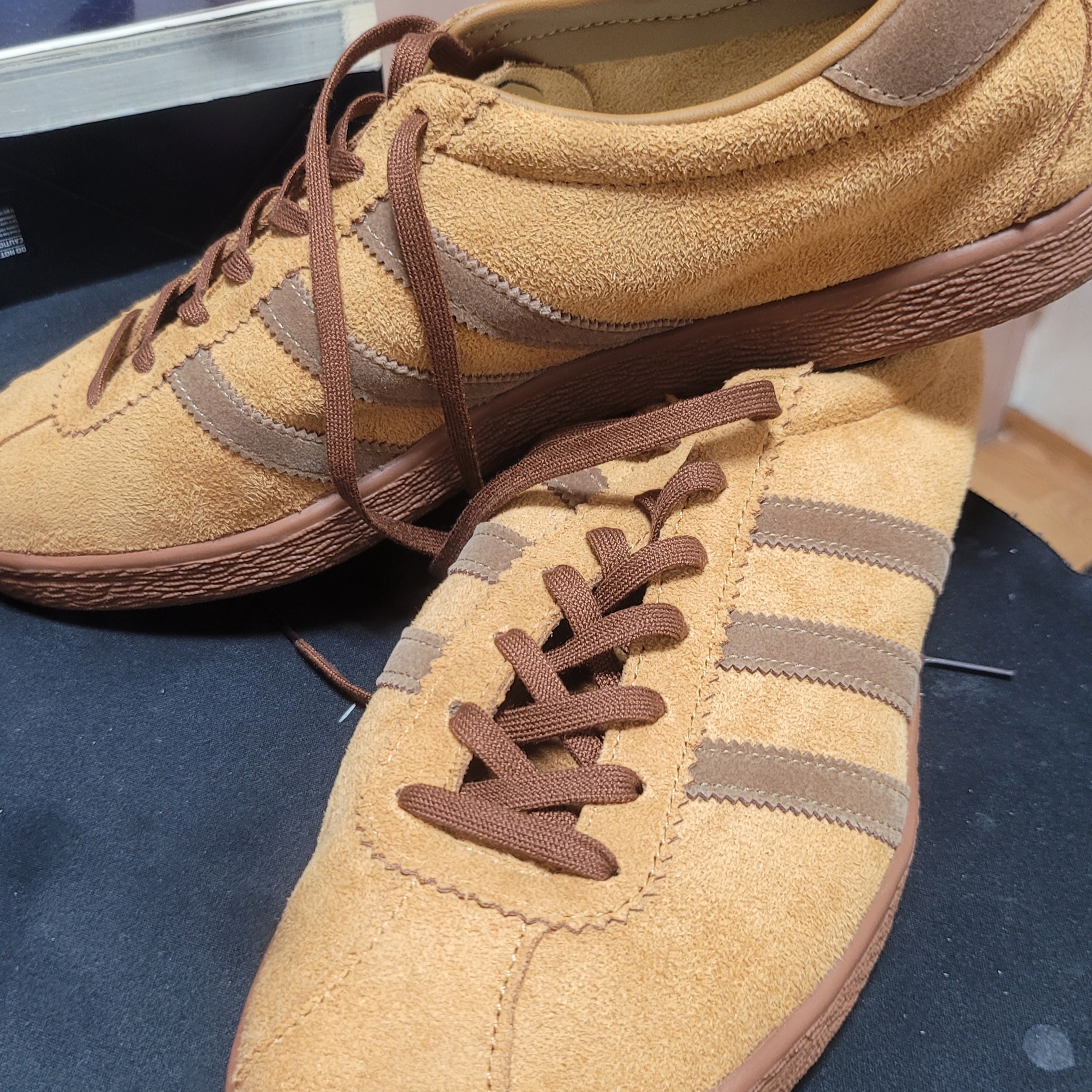 Adidas Tobacco Gruen Mesa Brown Desert 착용 스타일