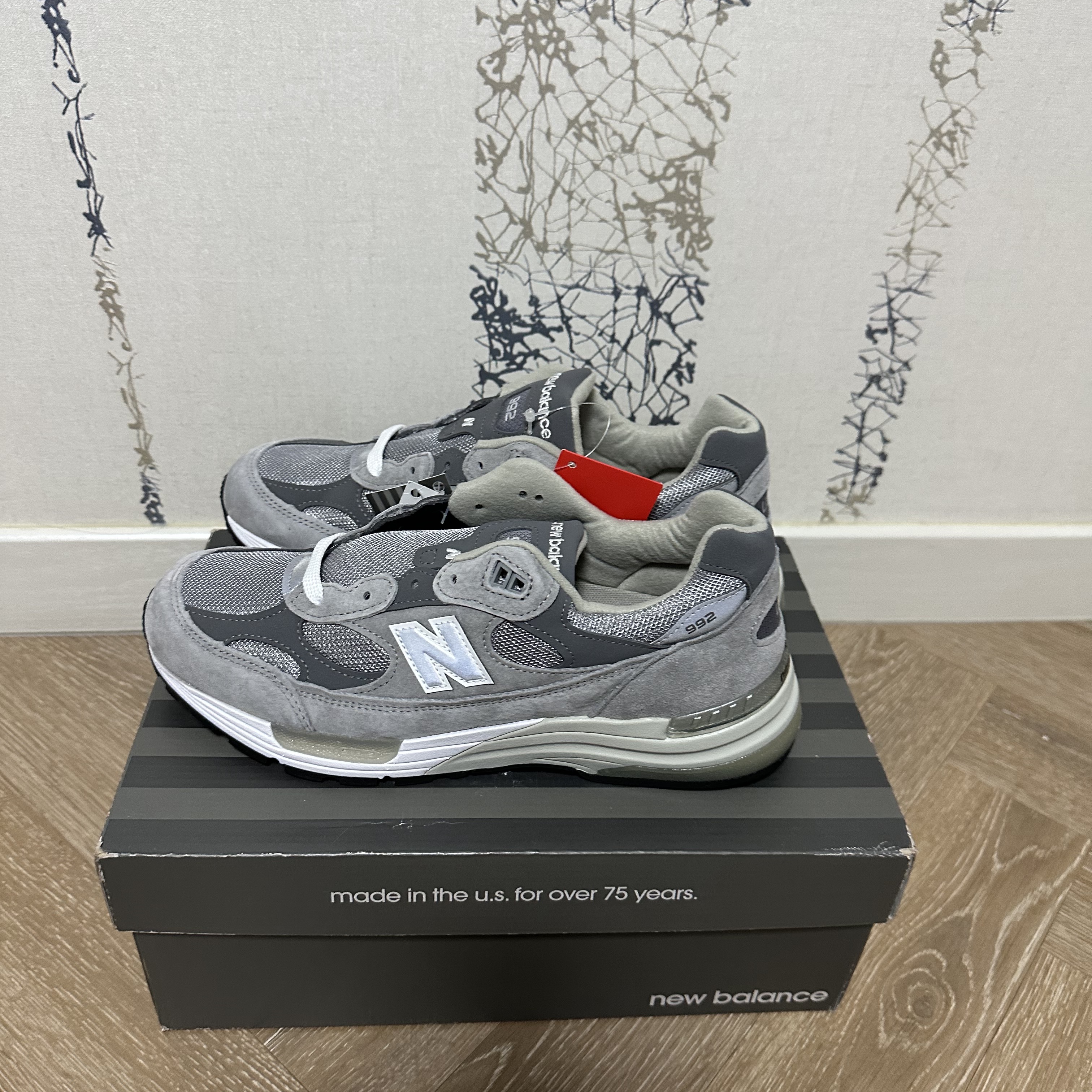 New Balance 992 Made in USA Grey - D Standard 착용 스타일